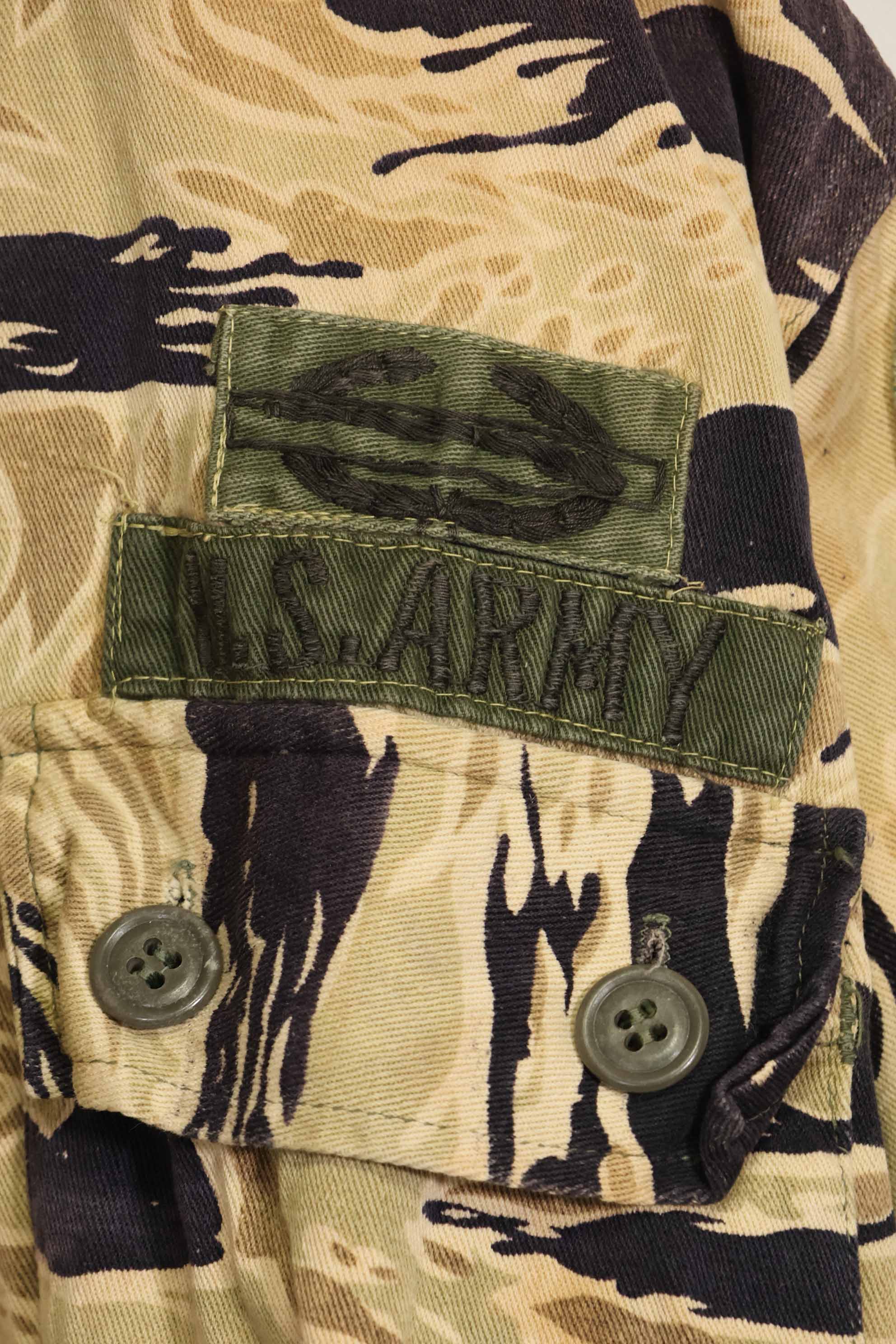 1960年代　初期　ゴールドタイガー　タイガーストライプシャツ　パッチ付　USカット　M　中古品