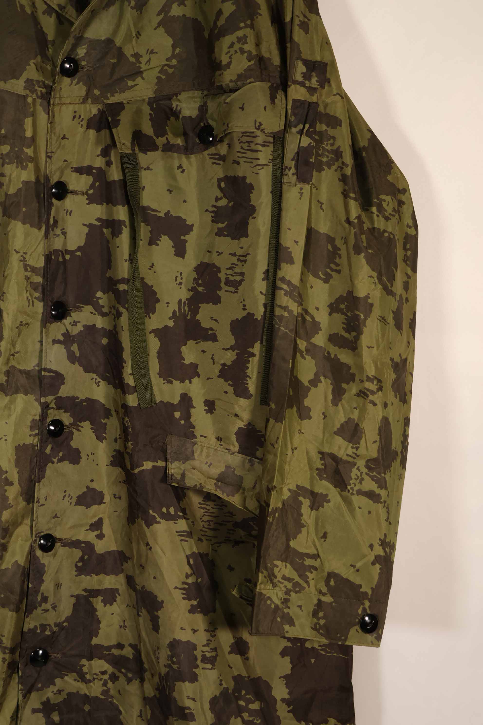 実物　1967年製　オーストラリア軍　迷彩レインコート　中古品　E