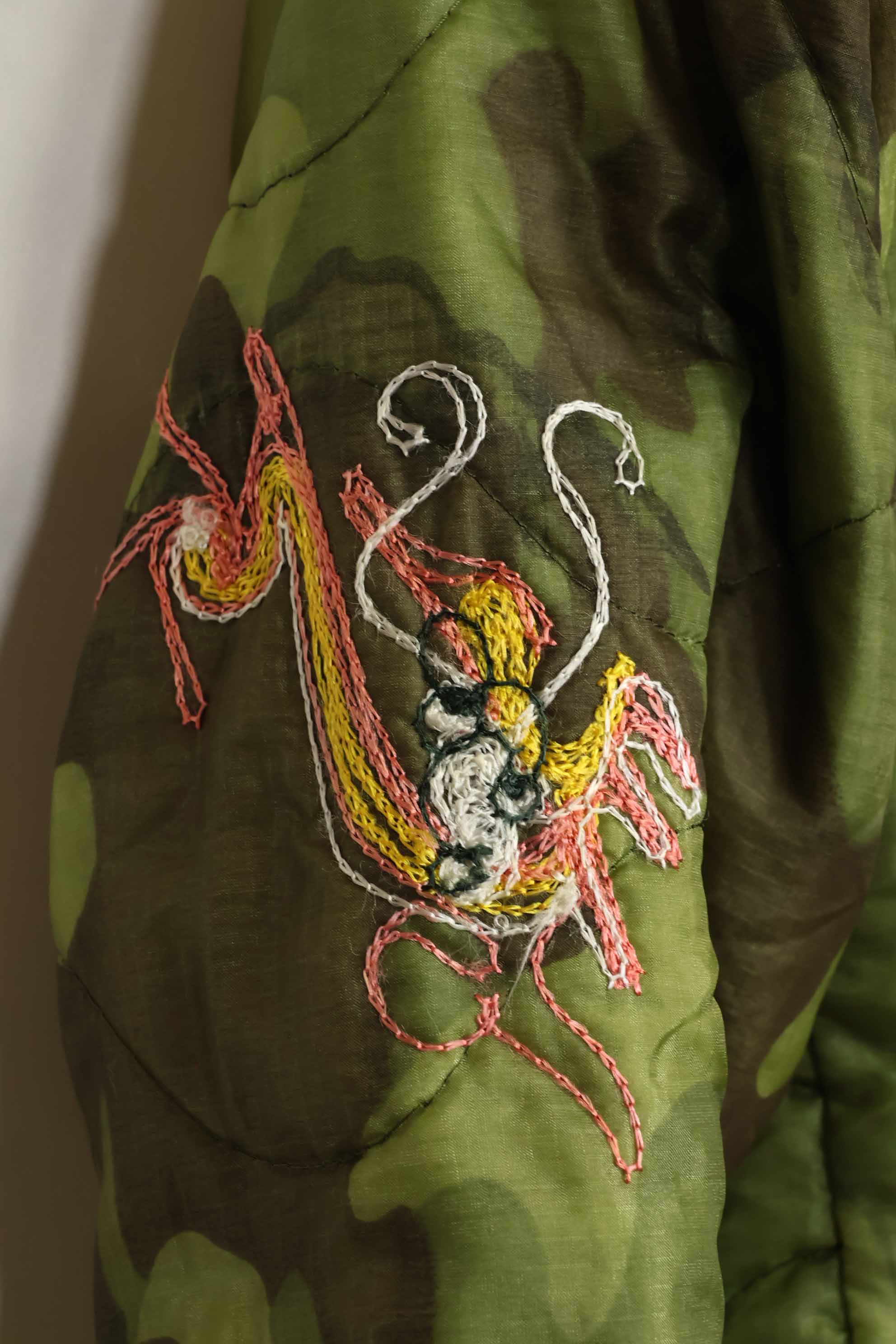 1969年〜70年　ベトナム戦争　ERDL迷彩ポンチョ製　ツアージャケット　ベトジャン　QUINHON　中古品