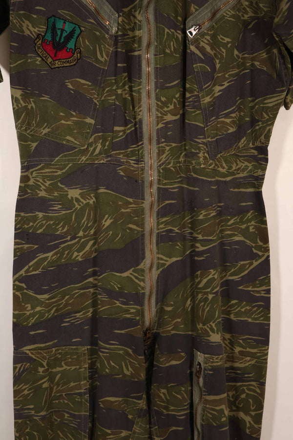 実物生地　アメリカ空軍　TYPE K2-B タイガーストライプ　フライトスーツ　中古品