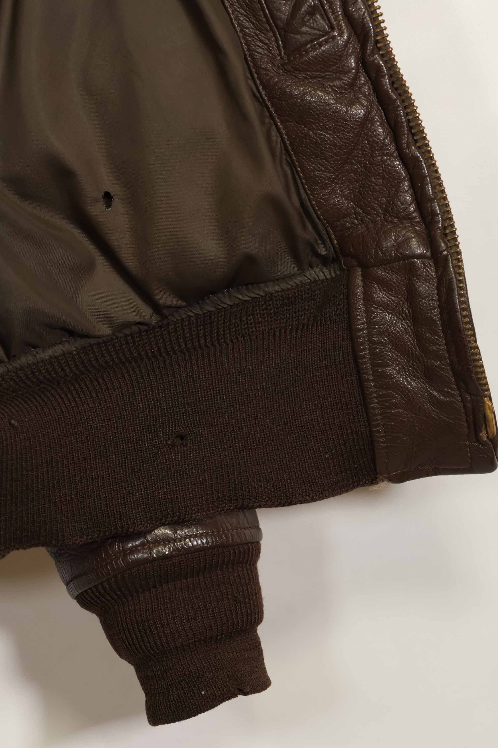 1960年代　アメリカ海軍　G-1　フライトジャケット　サイズ42　スヌーピーローカルペイント　中古品