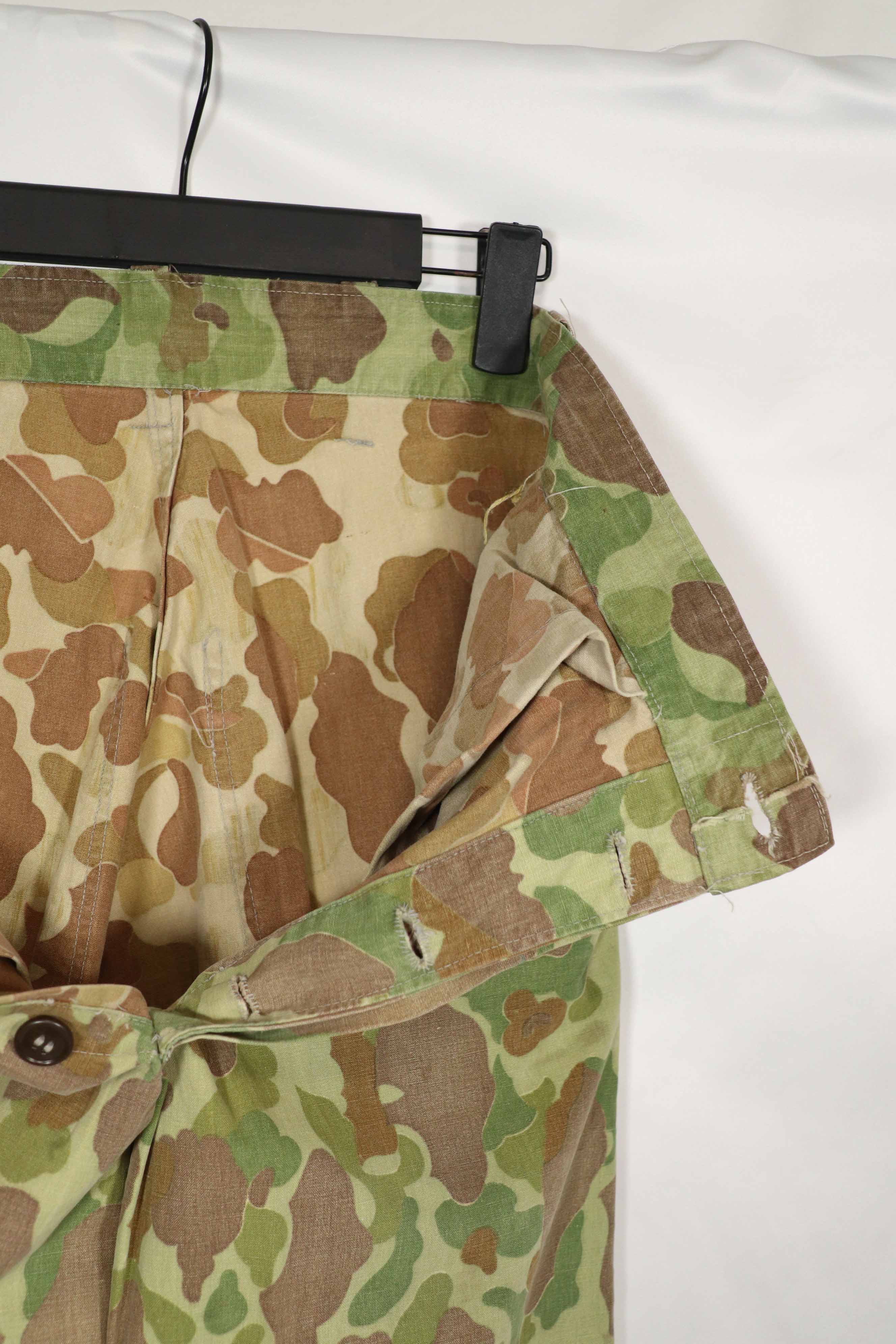 実物生地　フロッグスキン迷彩　パンツ　ダックハンター　中古品