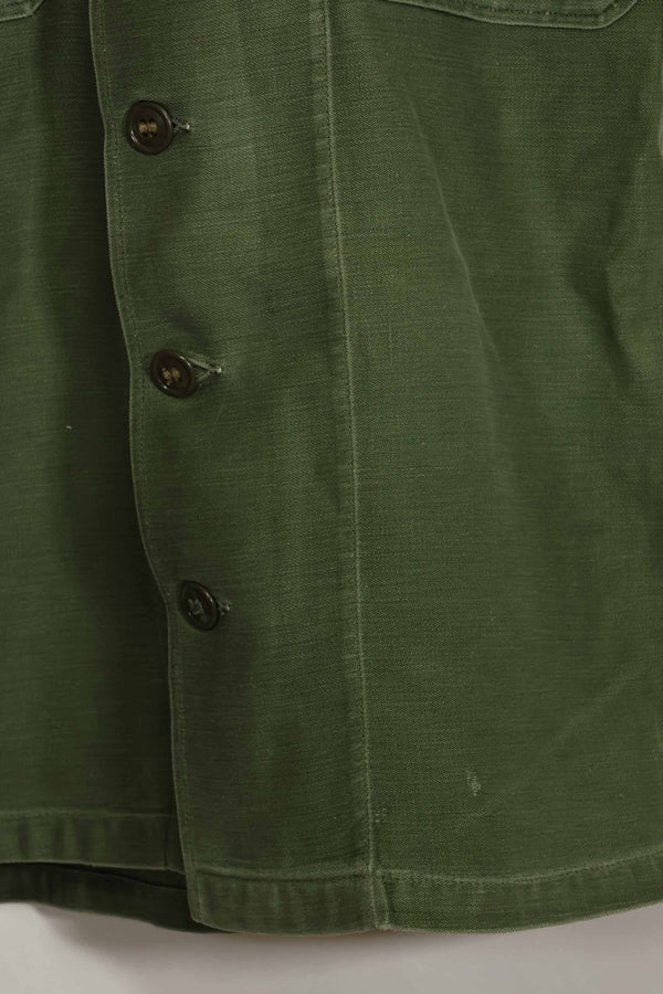 1960年代　元グリーンベレー兵士放出　OG-107　ユーティリティシャツ　初付け　パッチ付き　中古品　A