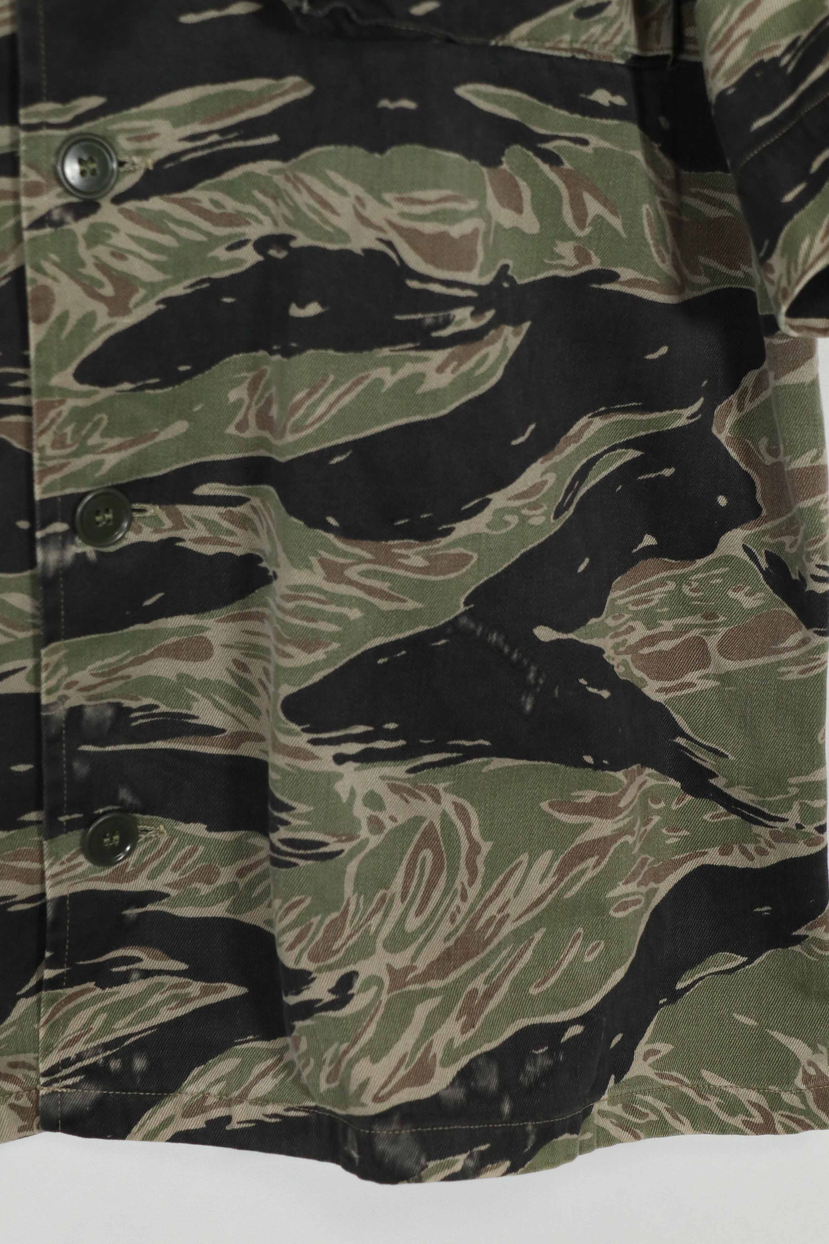 実物　シルバータイガーストライプ　US-L　ショートスリーブ　USカット　シャツ　中古品