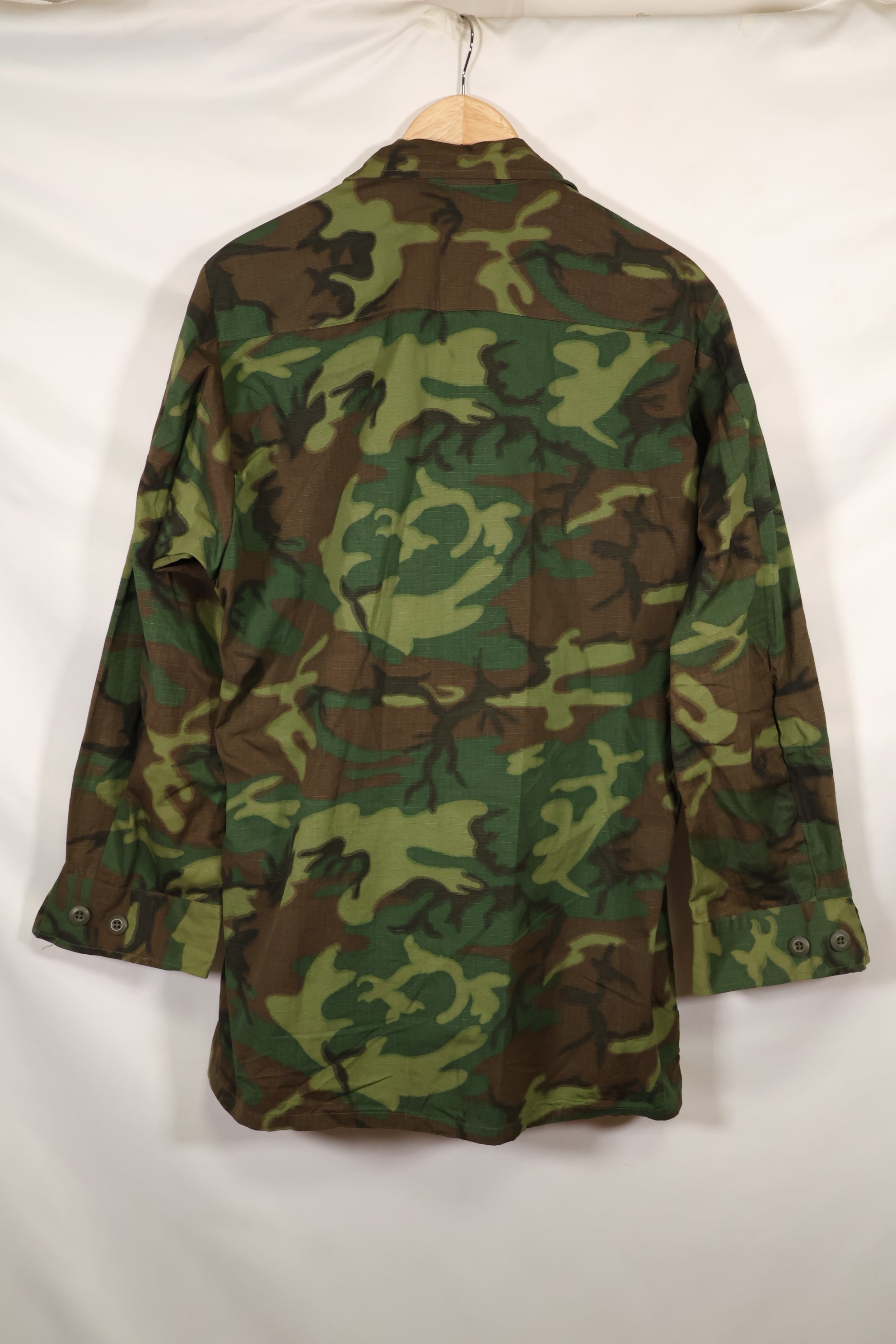 1969年契約　デッドストック　M-R　ERDL グリーンリーフ迷彩　ジャングルファティーグジャケット　