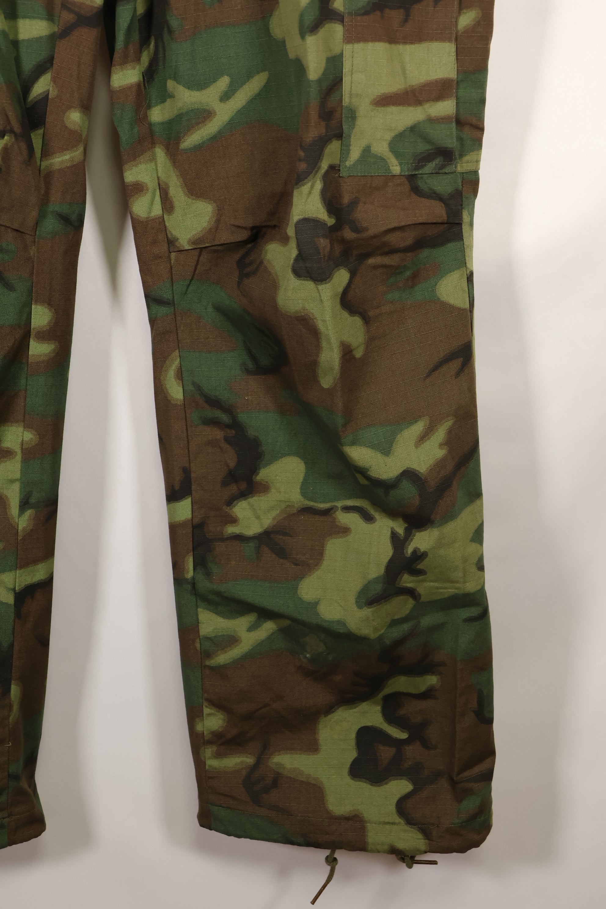 1969年契約　デッドストック　M-S　ERDL グリーンリーフ迷彩　ジャングルファティーグ パンツ