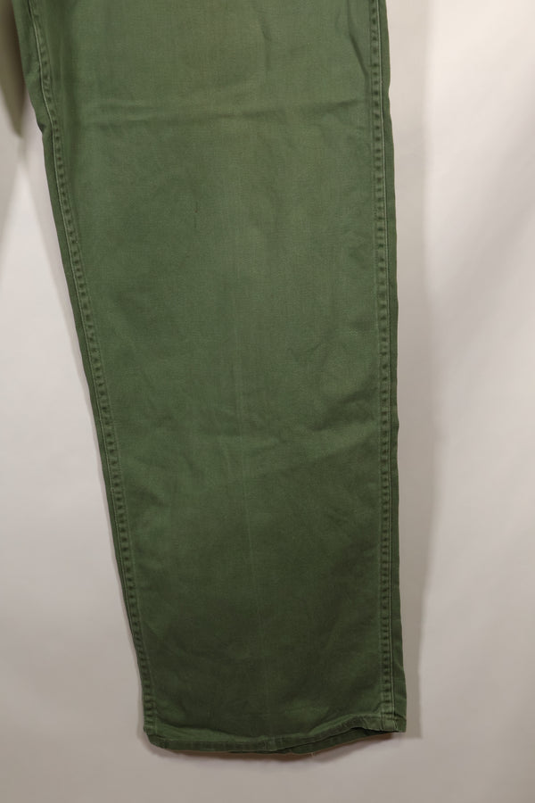 1960年 個人調達品 M〜L アメリカ軍　OG-107 ユーティリティパンツ　ベイカーパンツ　中古品