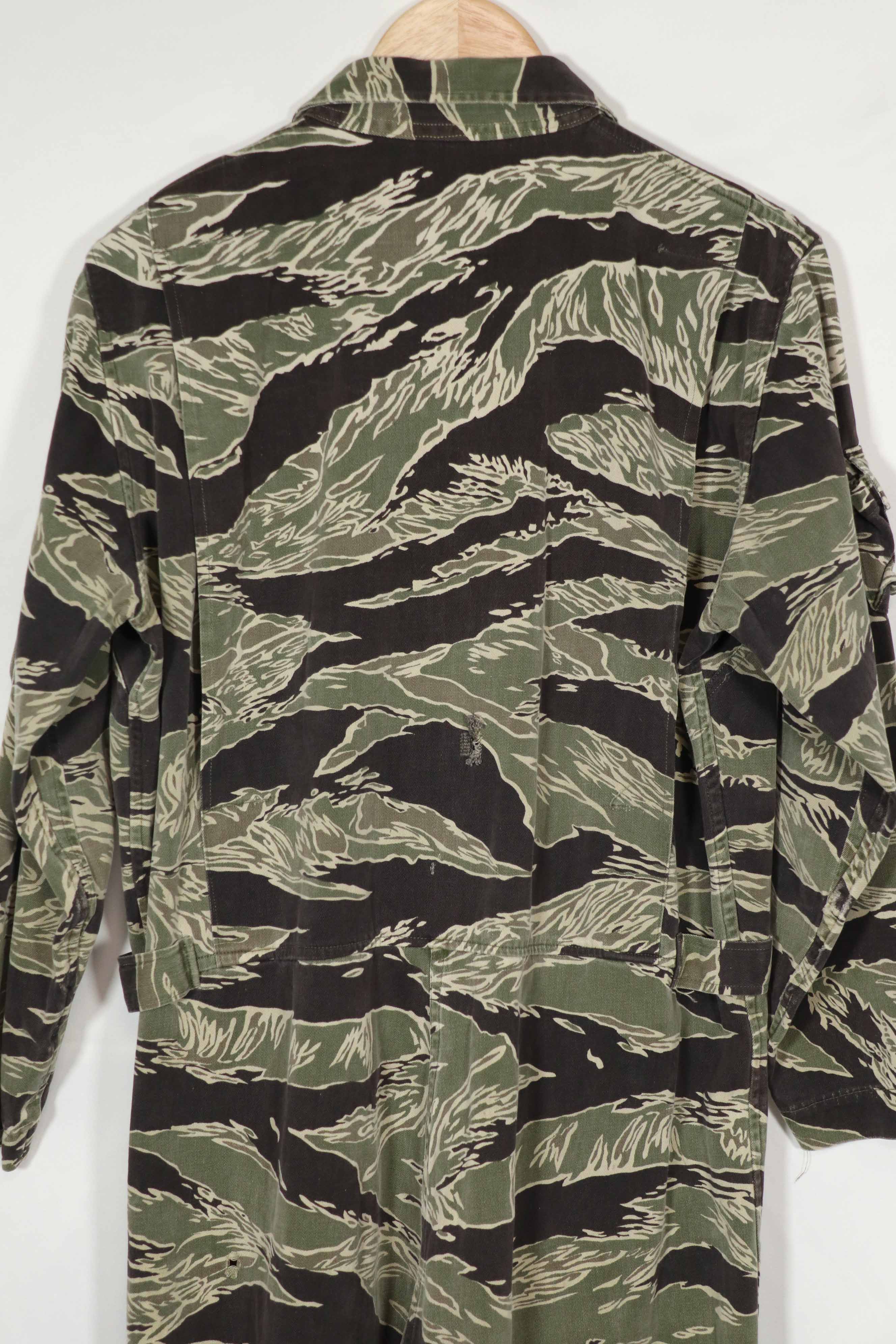 実物　沖縄タイガー　タイガーストライプ　フライトスーツ　中古品　YKKジッパー