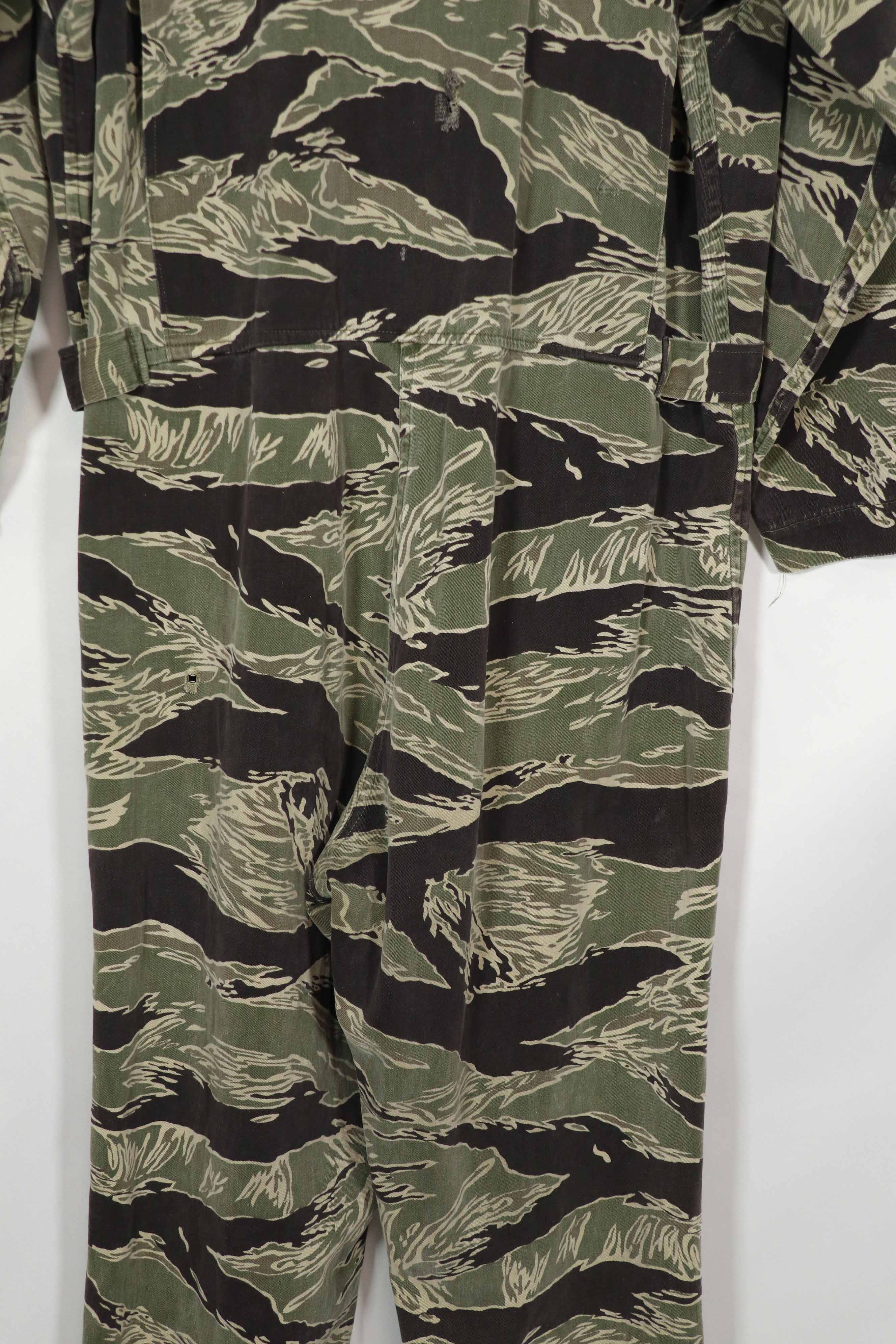 実物　沖縄タイガー　タイガーストライプ　フライトスーツ　中古品　YKKジッパー