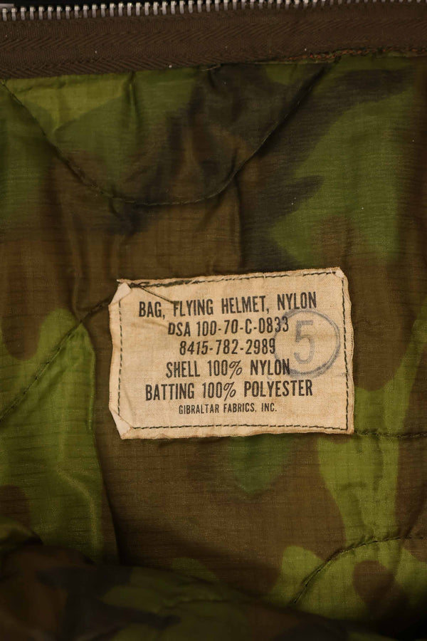 実物　1970年製　アメリカ軍　ヘルメットバッグ　ERDL迷彩裏地　レア品　中古品