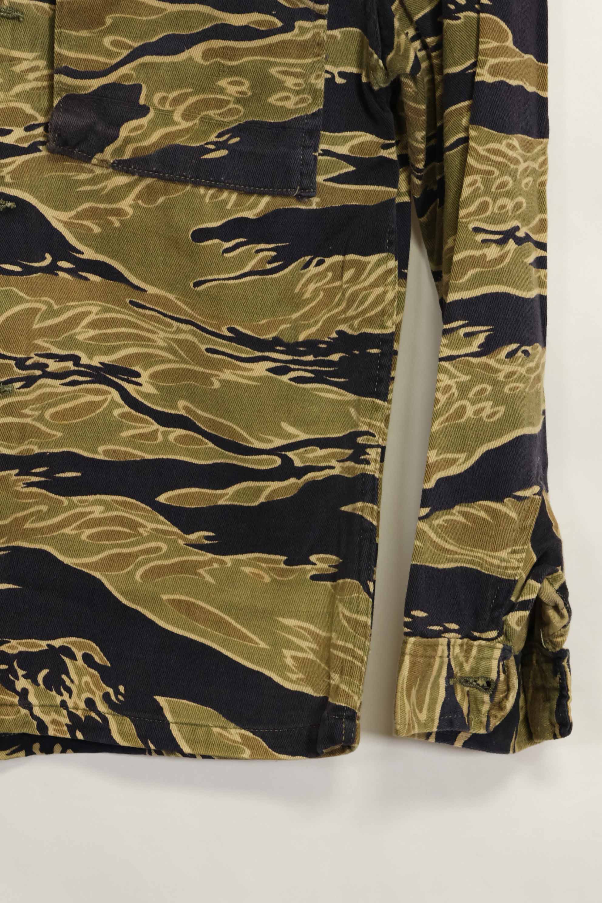 1960年代　ゴールドタイガー　タイガーストライプシャツ　Asianカット　スタンプなし　状態良い　中古品