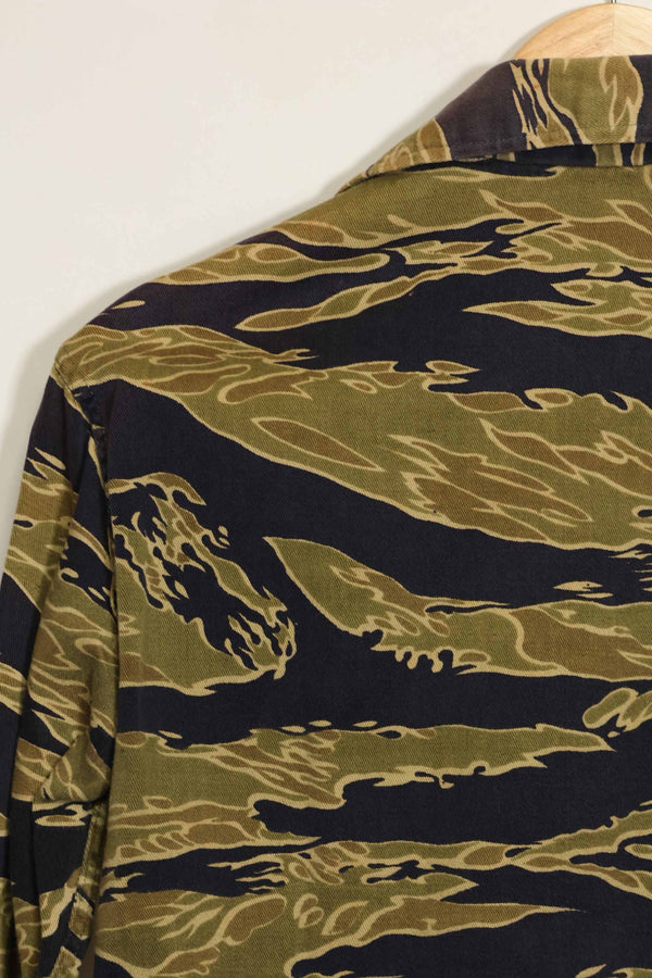 1960年代　ゴールドタイガー　タイガーストライプシャツ　Asianカット　スタンプなし　状態良い　中古品