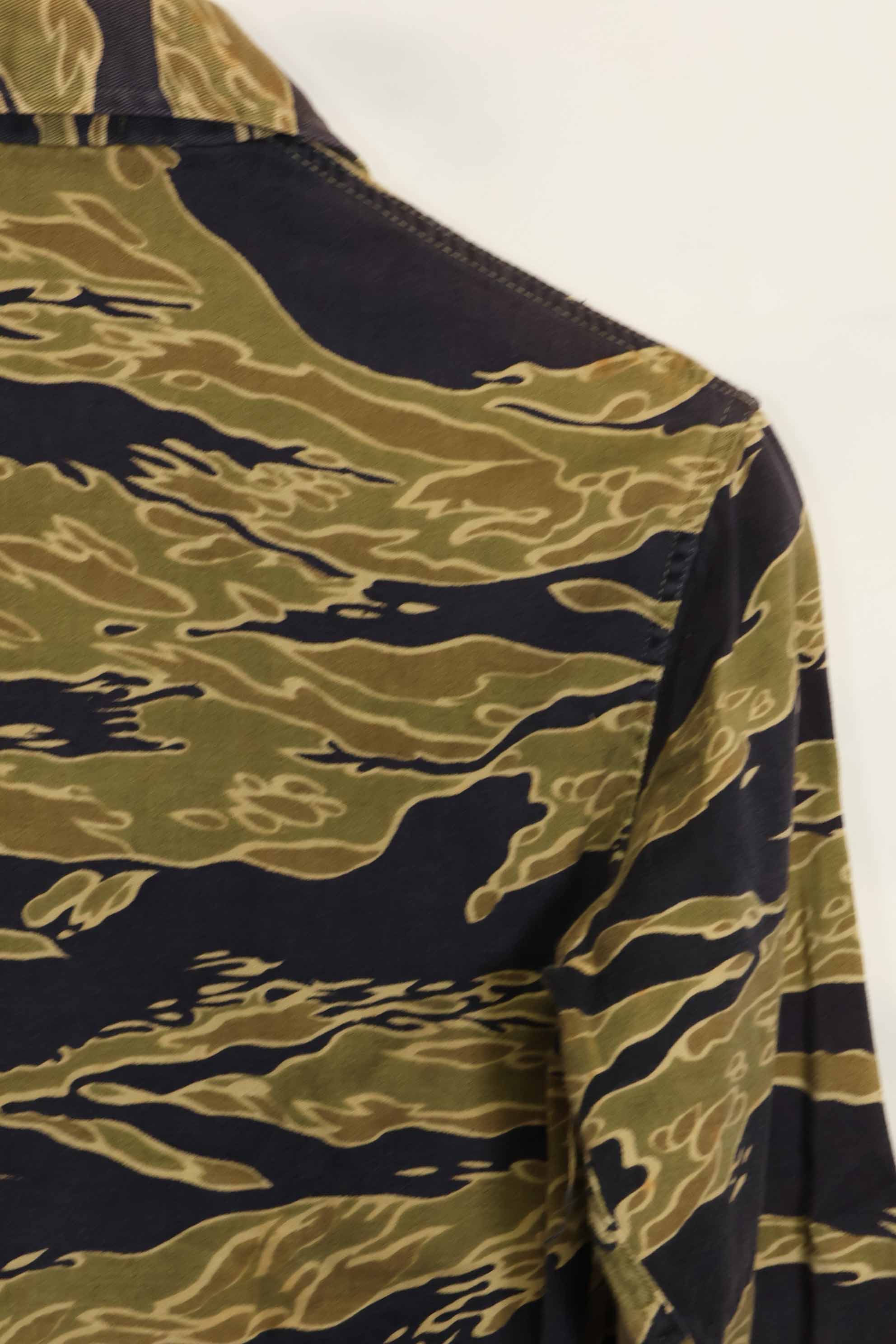 1960年代　ゴールドタイガー　タイガーストライプシャツ　Asianカット　スタンプなし　状態良い　中古品