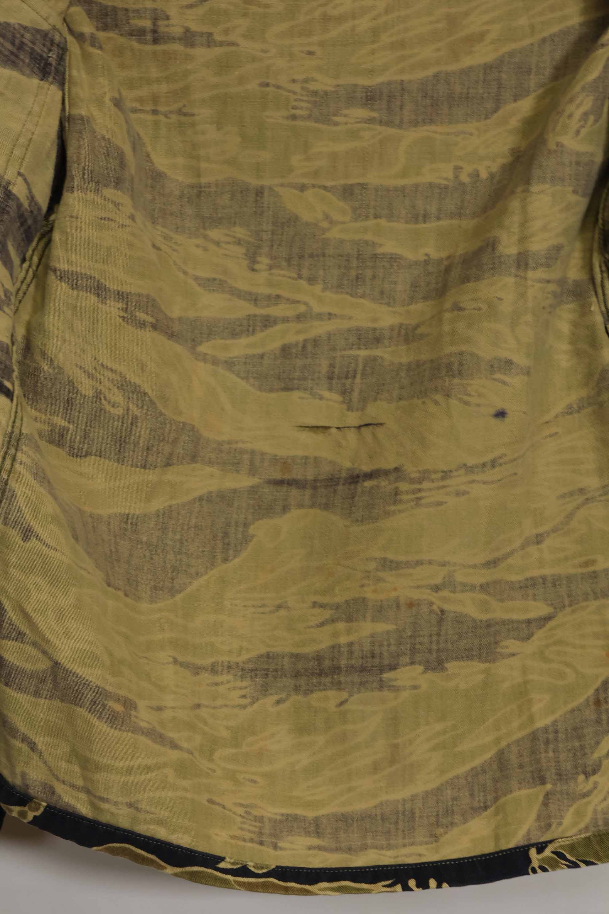 1960年代　ゴールドタイガー　タイガーストライプシャツ　Asianカット　スタンプなし　状態良い　中古品