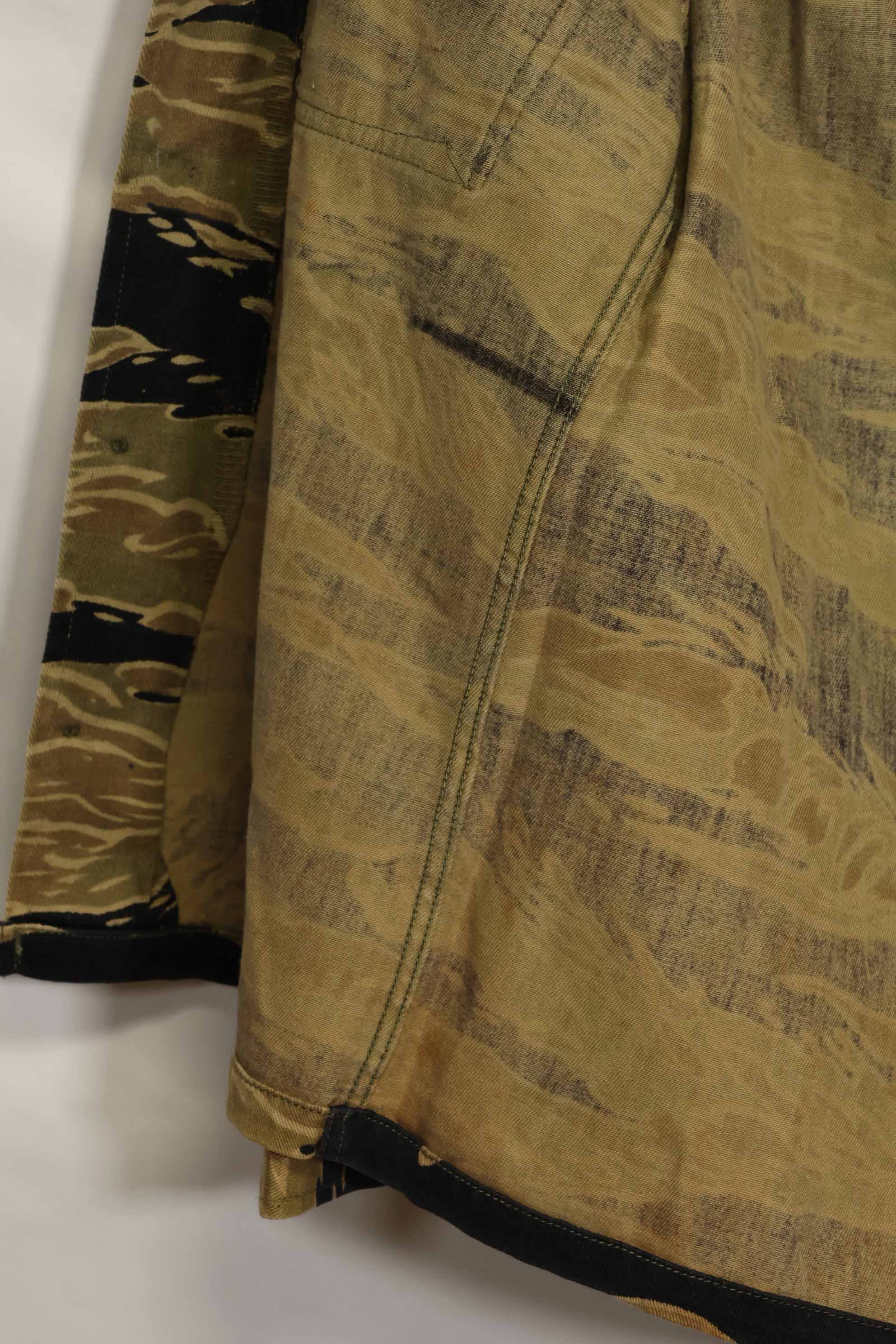 1960年代　ゴールドタイガー　タイガーストライプシャツ　Asianカット　A-M　状態良い　中古品