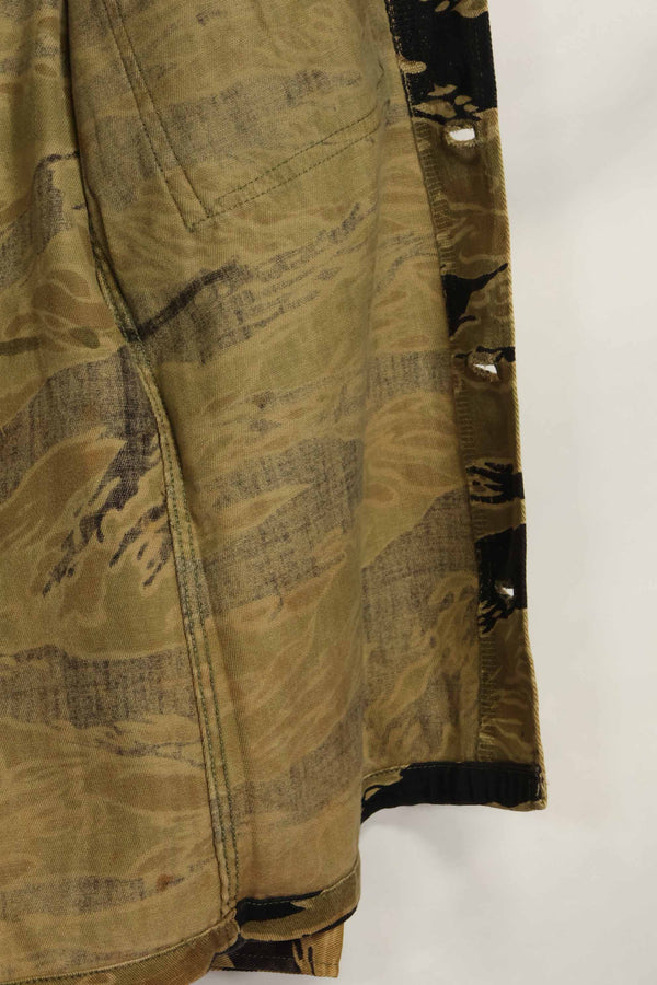 1960年代　ゴールドタイガー　タイガーストライプシャツ　Asianカット　A-M　状態良い　中古品