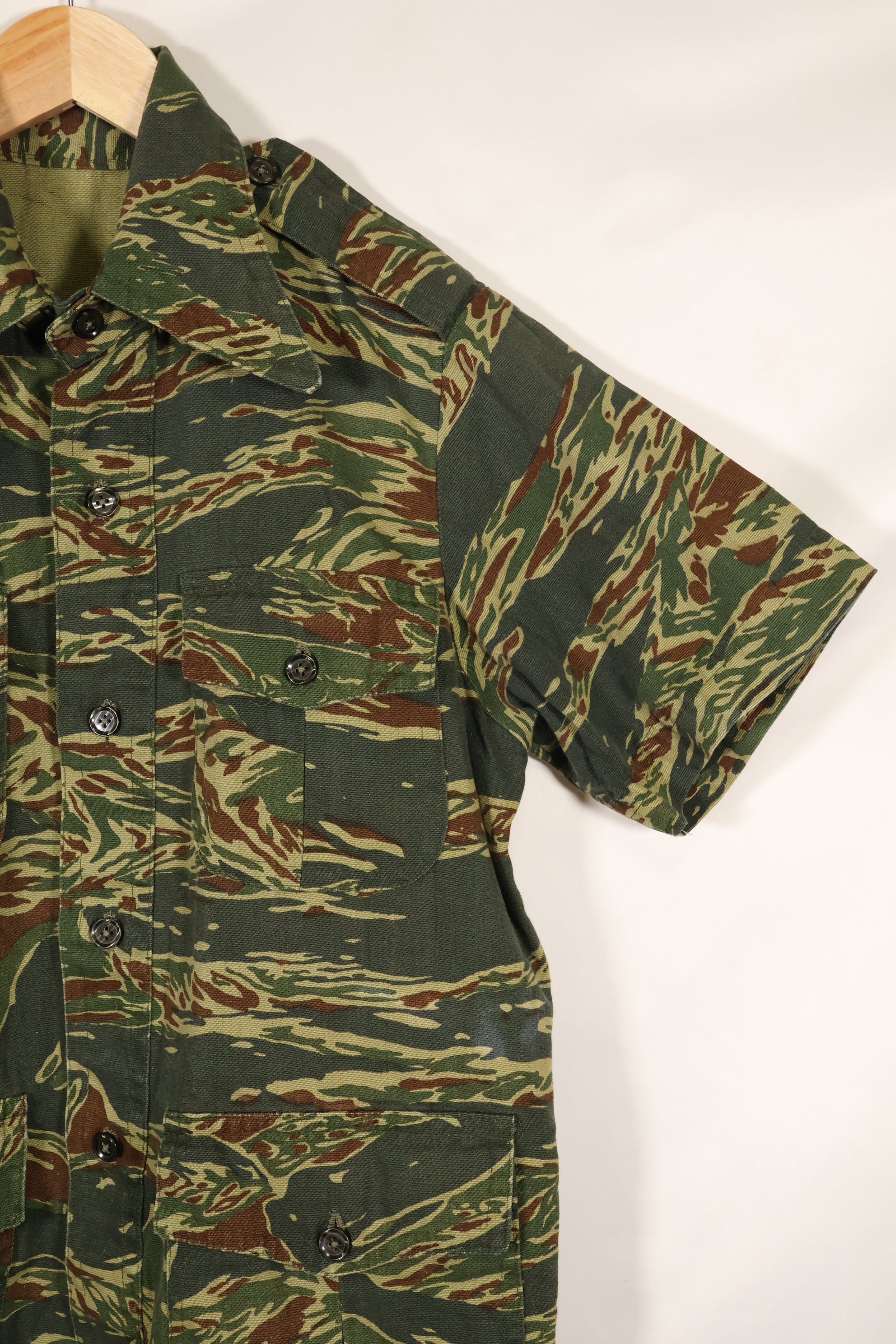 推定1970年代製　タイ　タイガーストライプ　パターン　サファリシャツ　中古品
