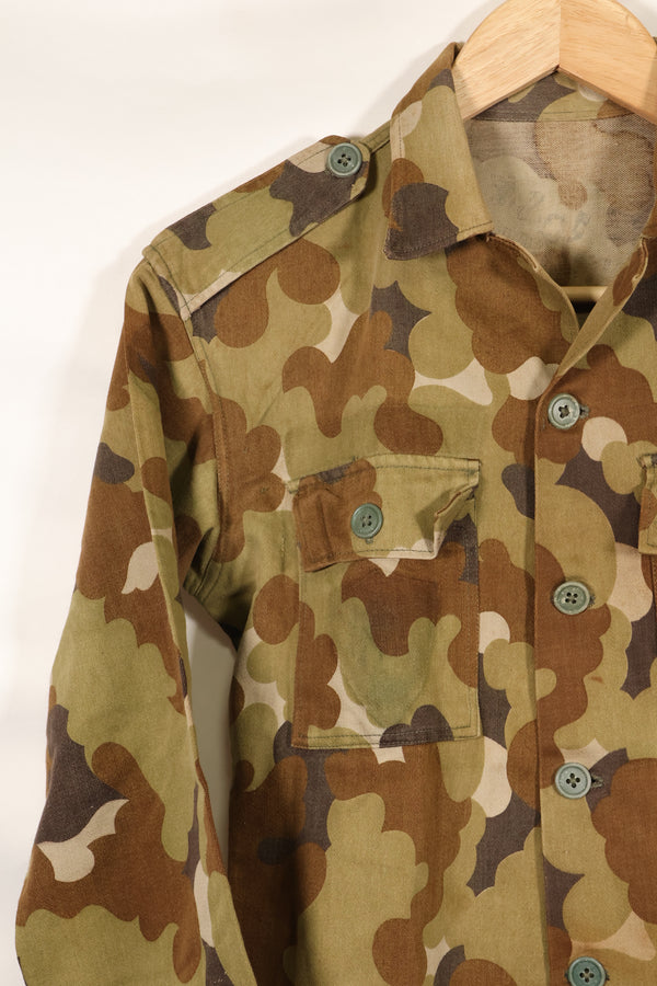 実物　南ベトナム　国家野戦憲兵　クラウド迷彩　上下セット　未使用品