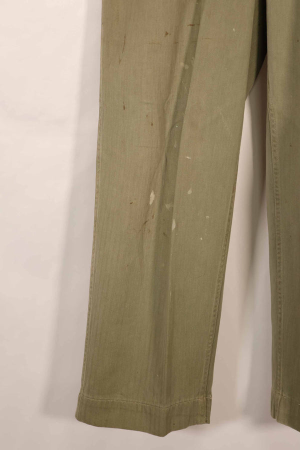 実物　1940年代　アメリカ海兵隊　USMC　M42 HBT ユーティリティパンツ　退色　汚れあり