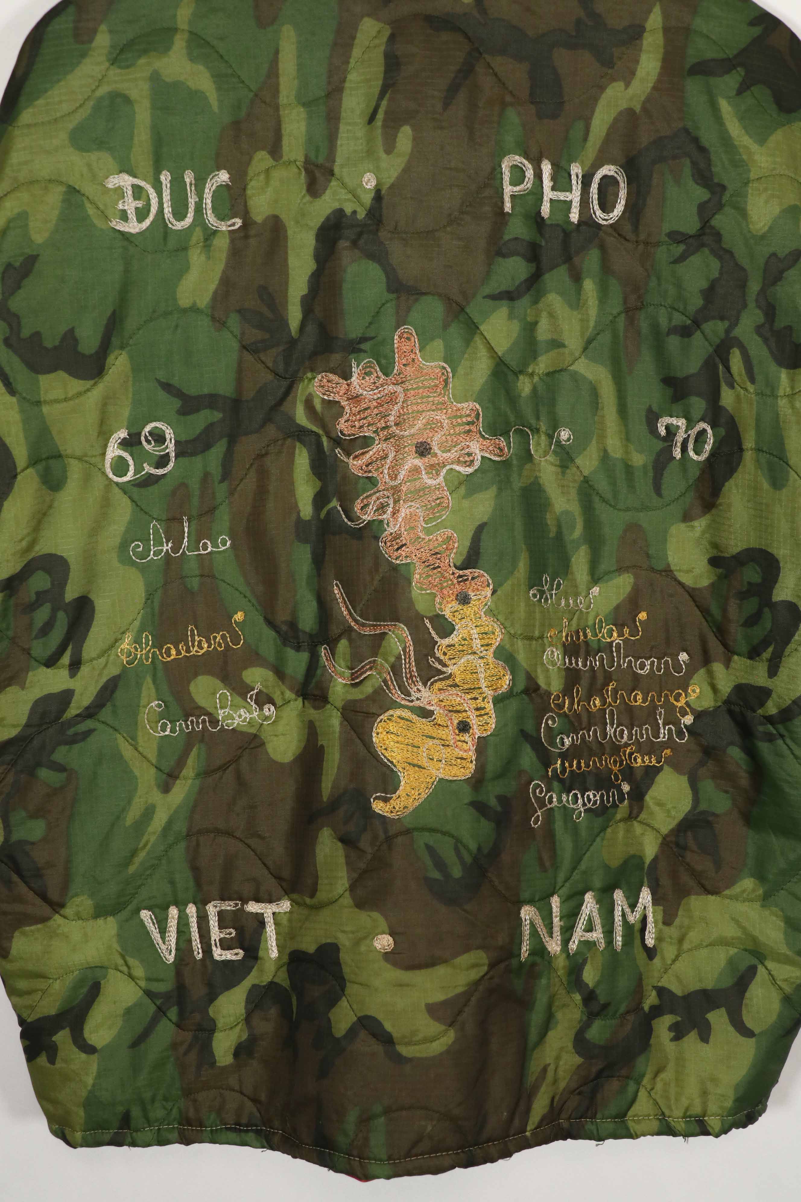 実物　米軍ポンチョライナー　ツアージャケット　DUC PHO　1969-1970