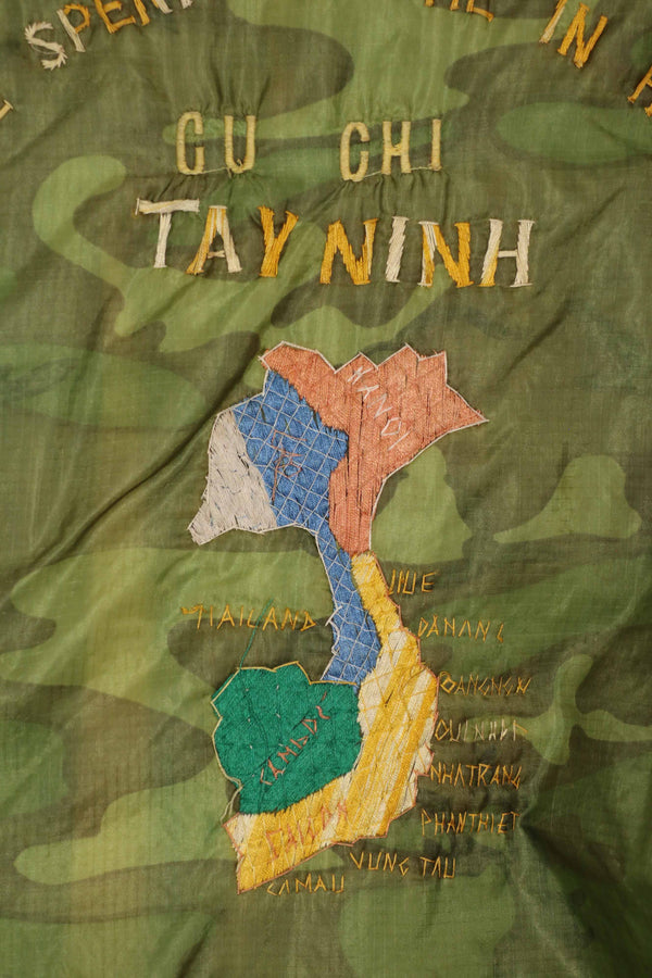 実物　米軍ポンチョライナー製　ツアージャケット　1970-1971 TAY NINH CU CHI