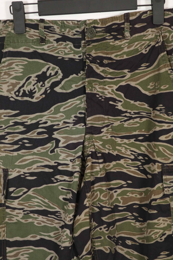 実物　レイトウォーパターン　タイガーストライプ　パンツ　ライトウェイト生地　A-L　中古品