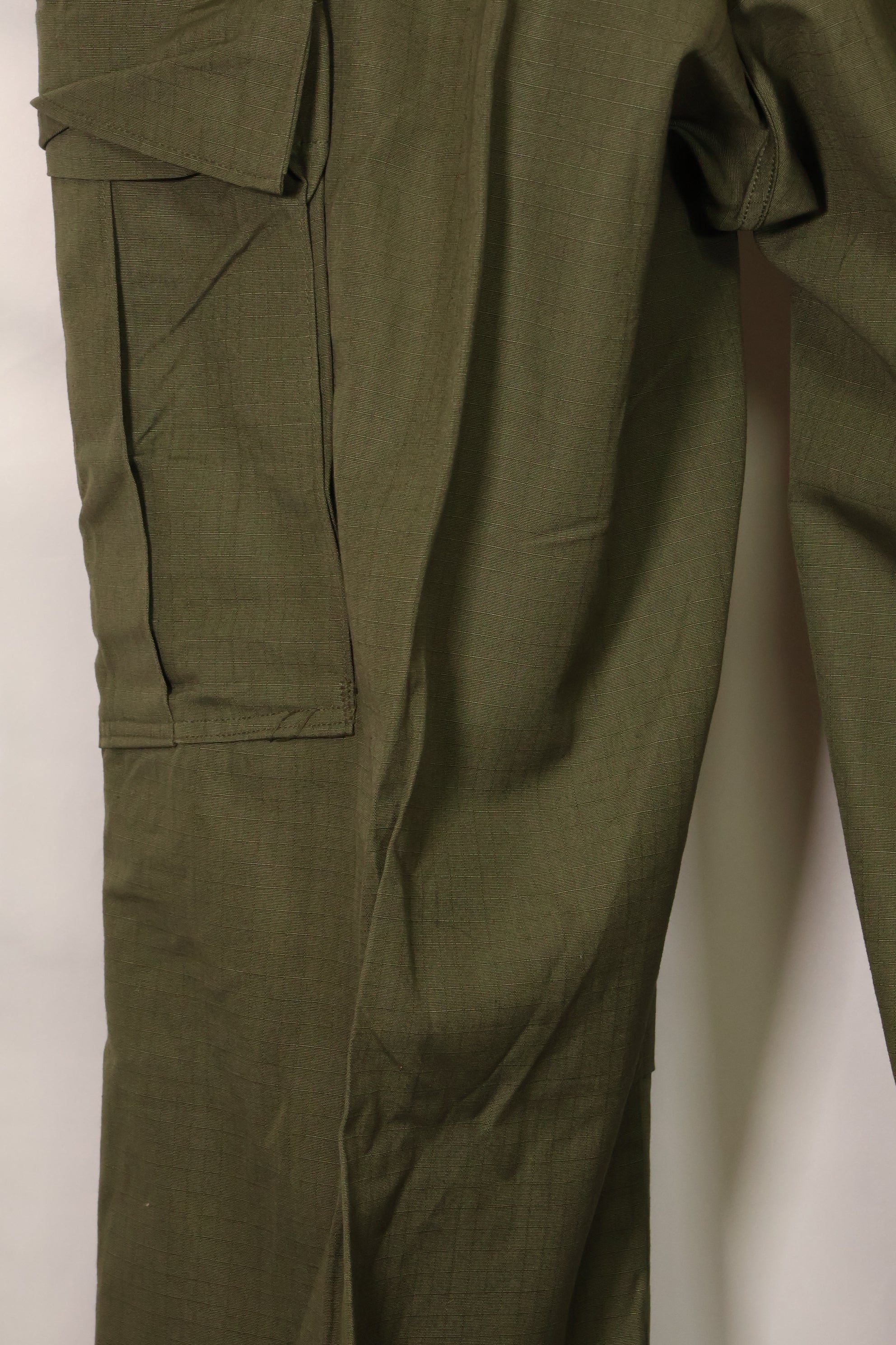 1960年代　デッドストック　4th Model ジャングルファティーグ　パンツ　サイズタグなし　未使用品  B