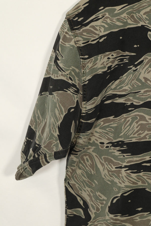 実物　シルバータイガーストライプ　US-M BDQ アドバイザー シャツ　半袖カスタム