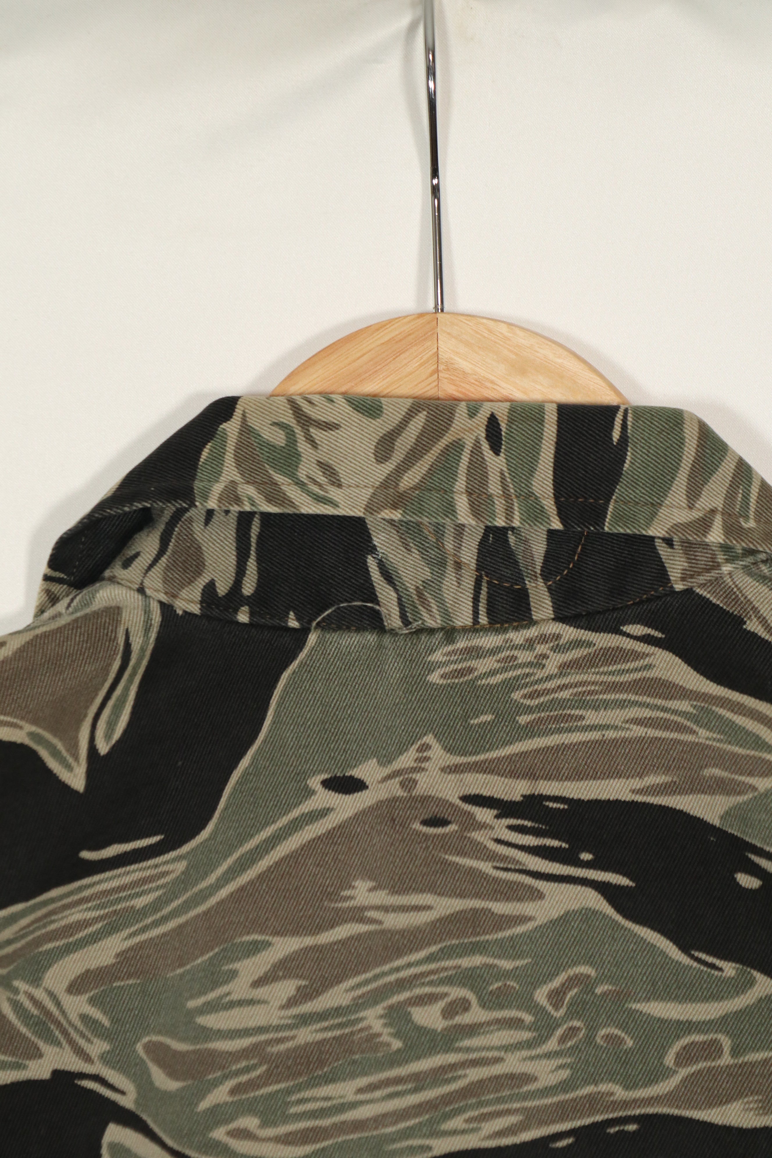 実物　シルバータイガーストライプ　US-M BDQ アドバイザー シャツ　半袖カスタム