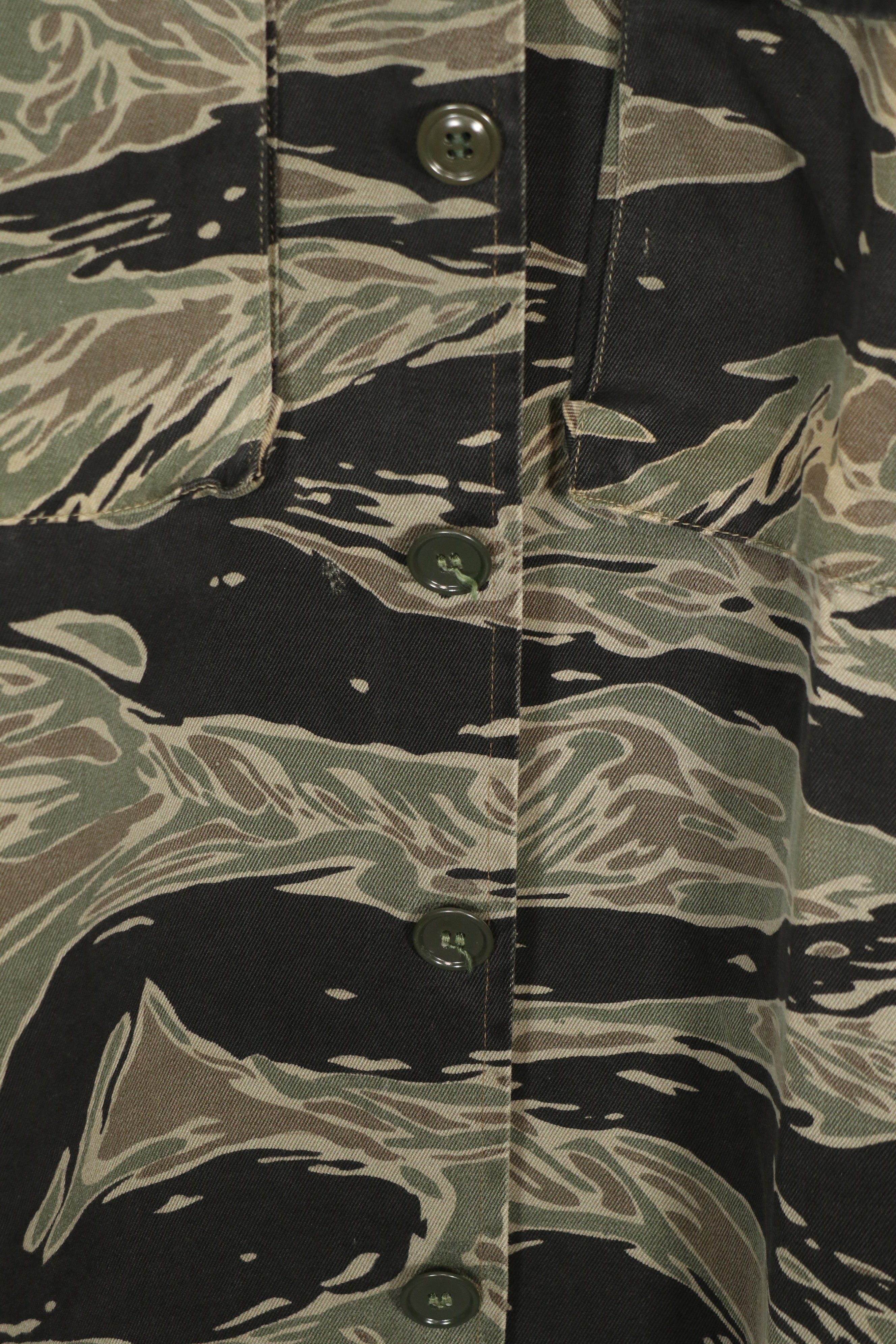 実物　シルバータイガーストライプ　US-M BDQ アドバイザー シャツ　半袖カスタム