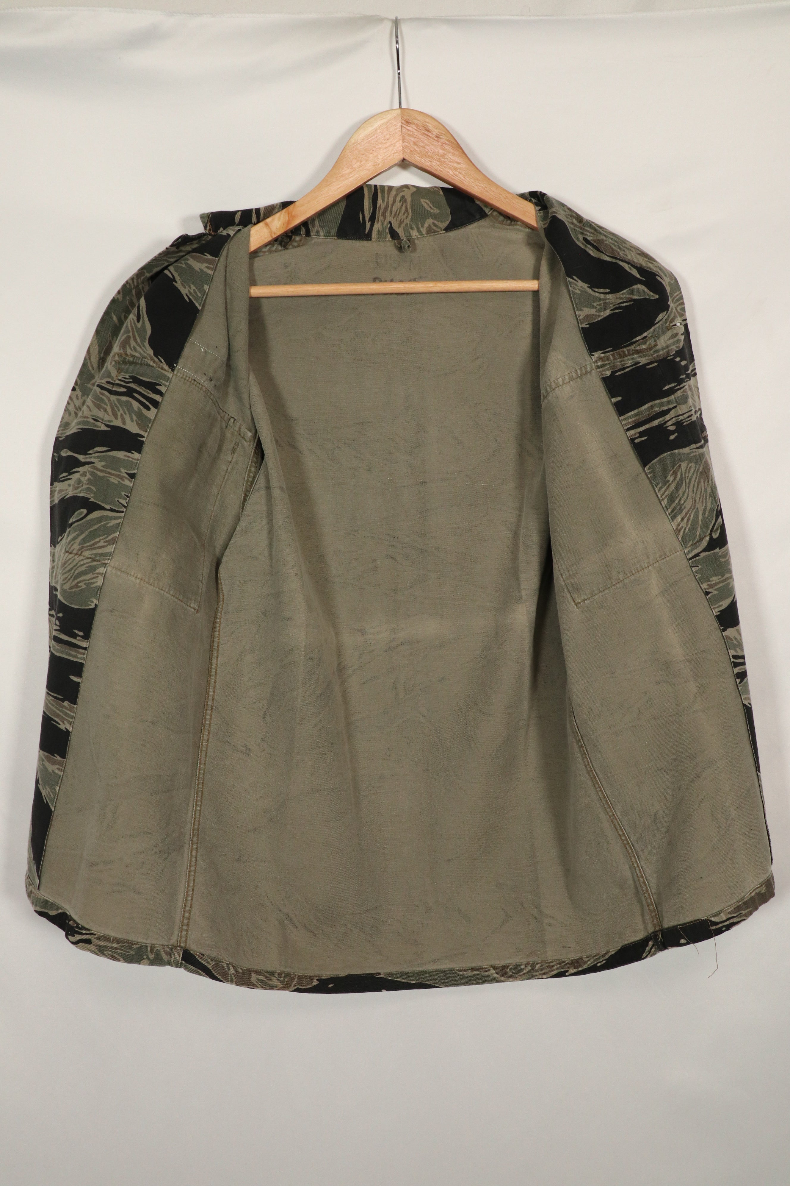 実物　シルバータイガーストライプ　US-M BDQ アドバイザー シャツ　半袖カスタム