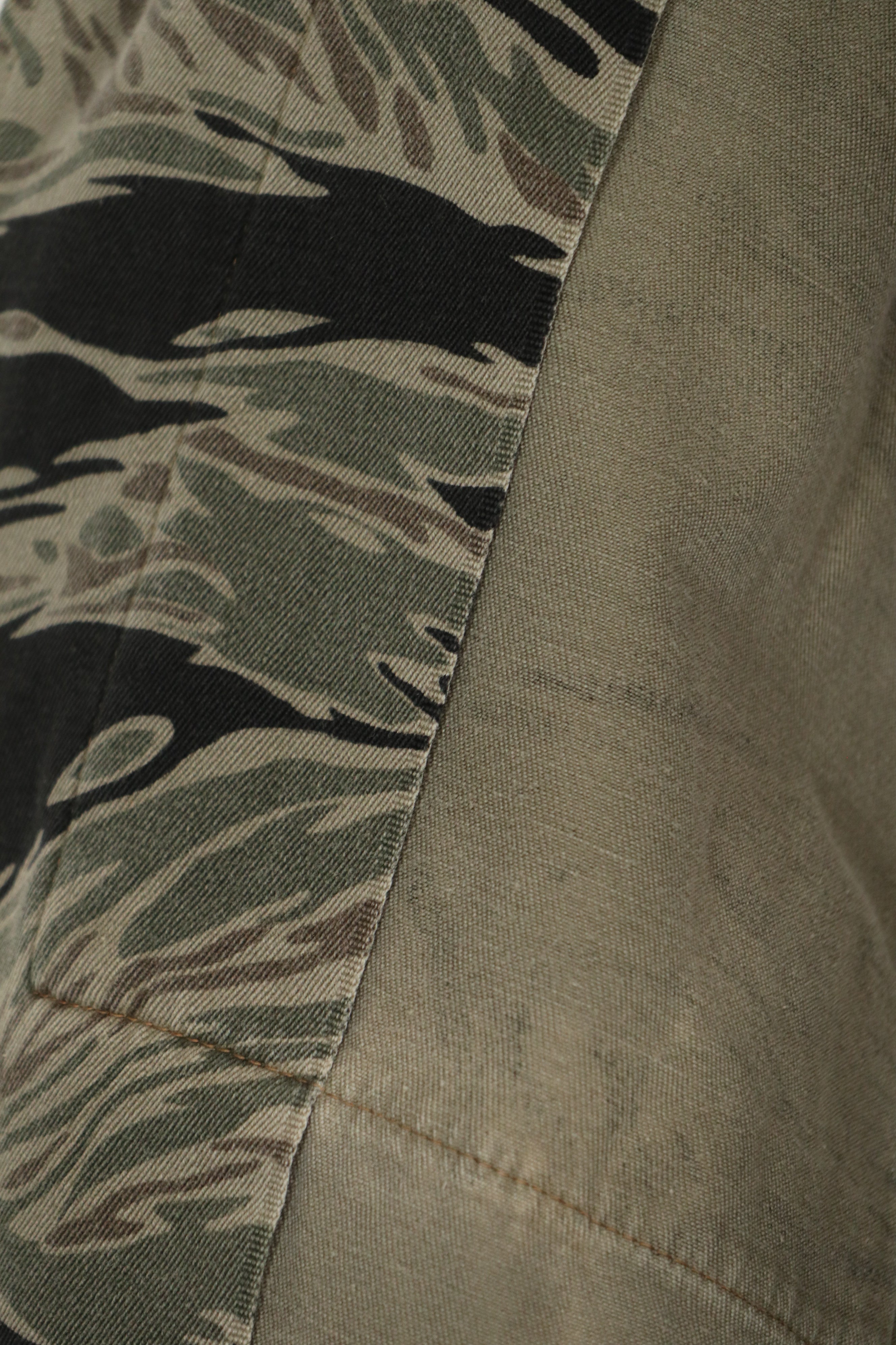 実物　シルバータイガーストライプ　US-M BDQ アドバイザー シャツ　半袖カスタム