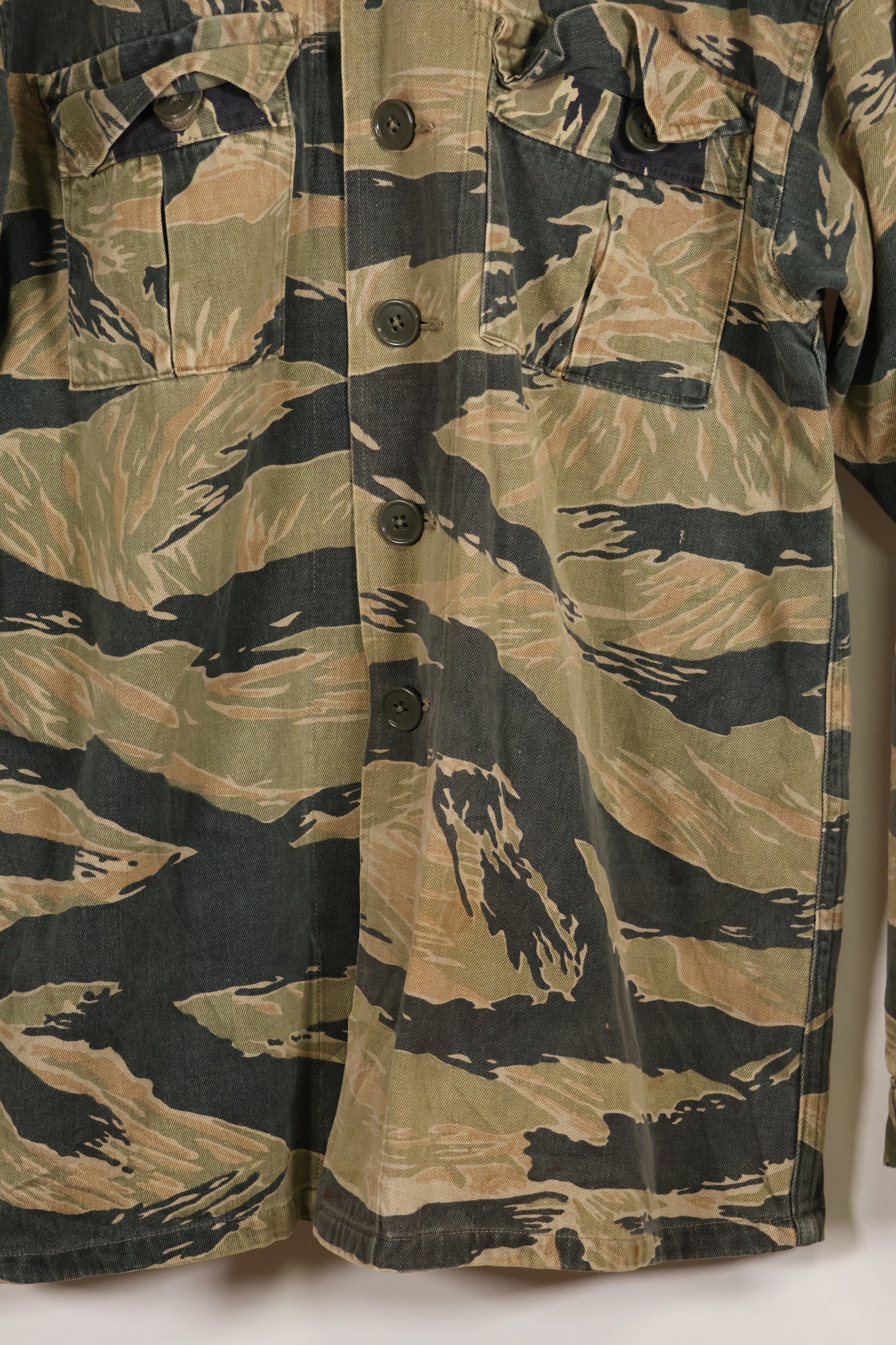 推定1960年代後半〜1970年代　ローカルメイド　タイガーストライプ　シャツ　中古品