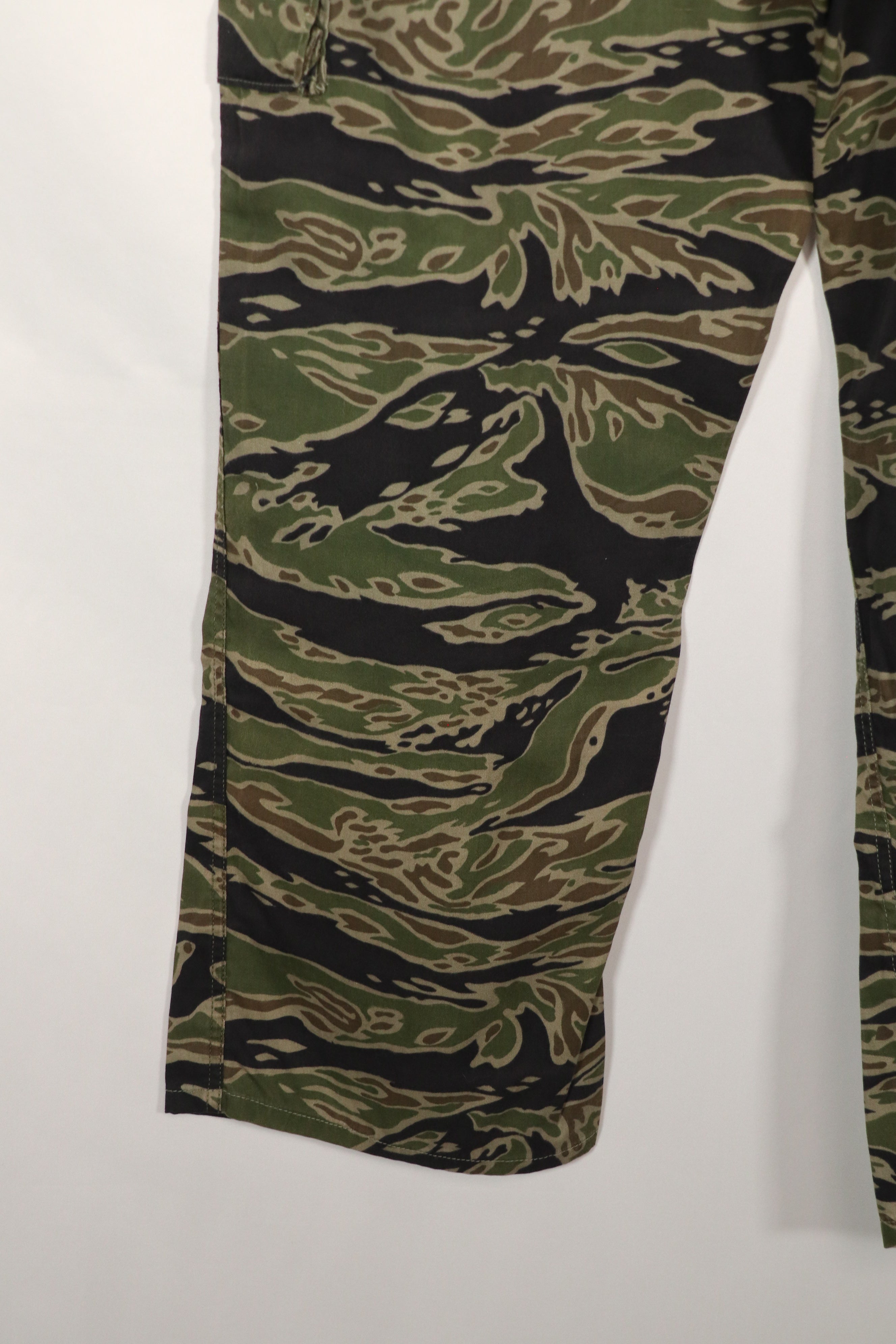 実物　レイトウォーパターン　タイガーストライプ　パンツ　A-L　状態良い