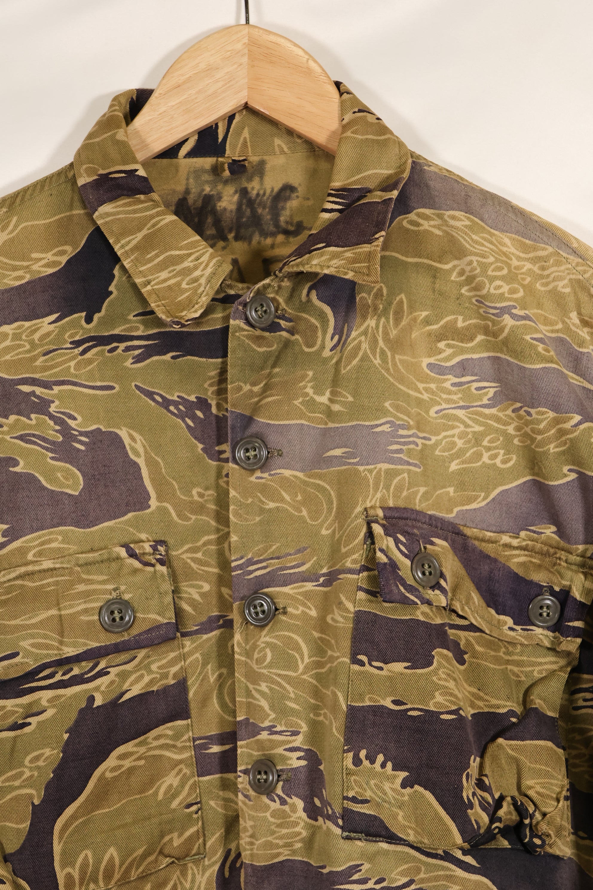 1960年代後半　ゴールドタイガーストライプ　シャツ　USカット　US-M　褪色あり　中古品