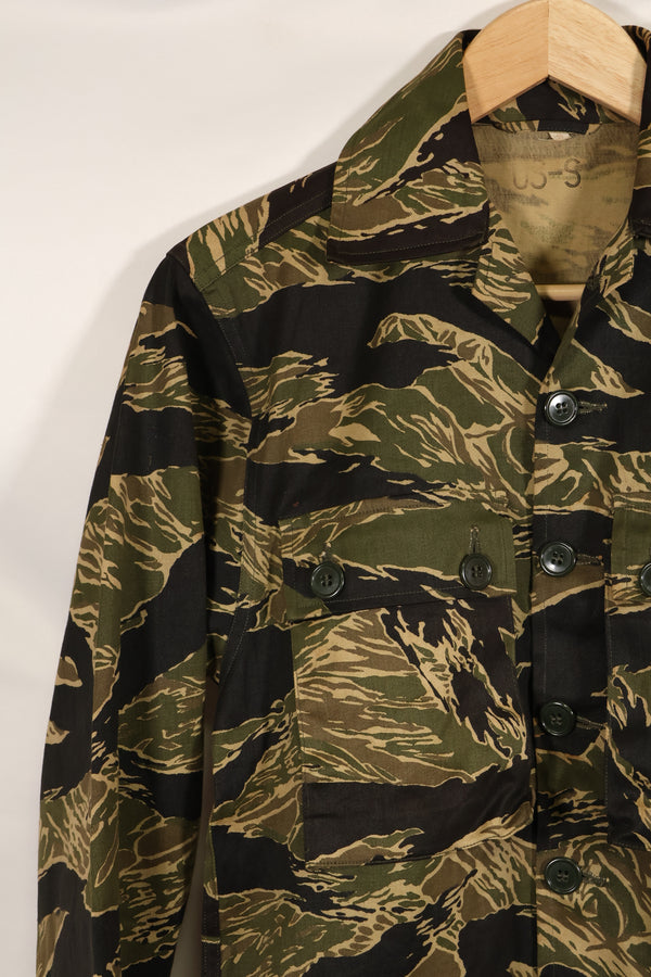 実物　デッドストック　沖縄タイガー　タイガーストライプ　USカットシャツ　US-S　日本本土縫製　汚れあり