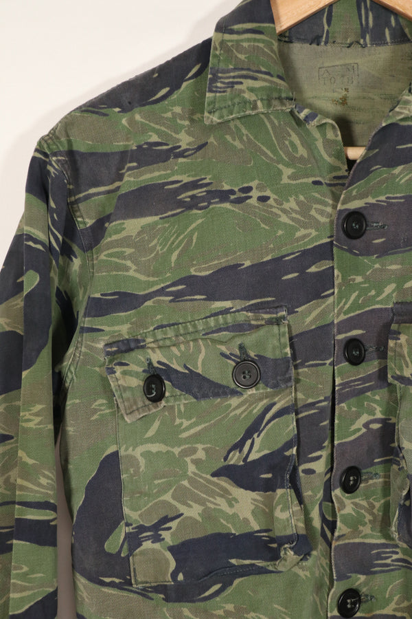 実物　TO78 沖縄タイガー　タイガーストライプ　シャツ　中古品