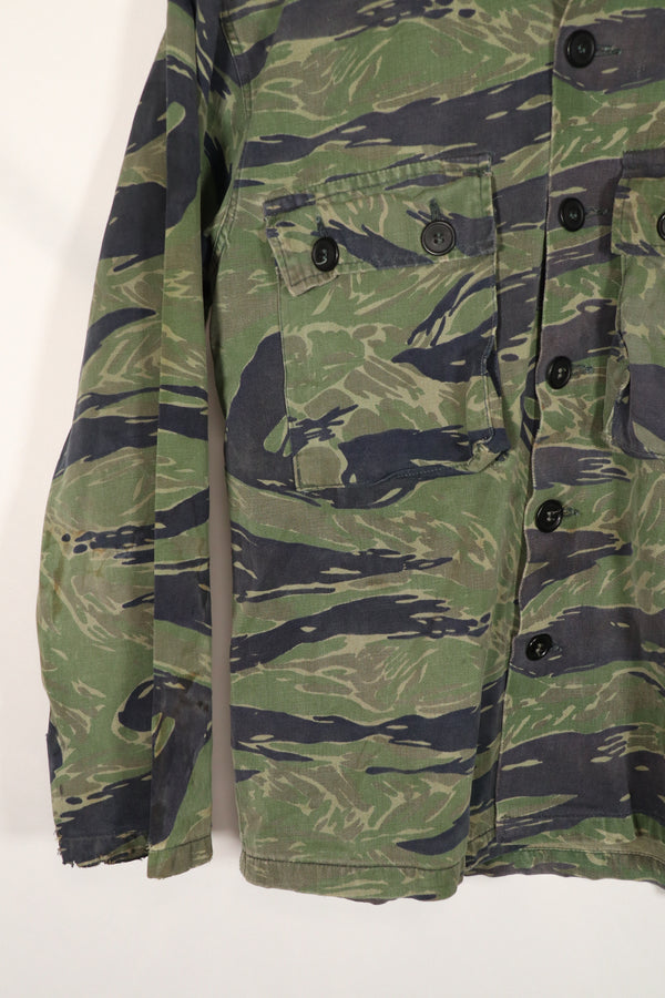 実物　TO78 沖縄タイガー　タイガーストライプ　シャツ　中古品