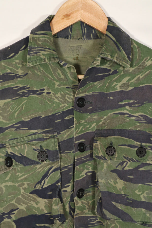 実物　TO78 沖縄タイガー　タイガーストライプ　シャツ　中古品