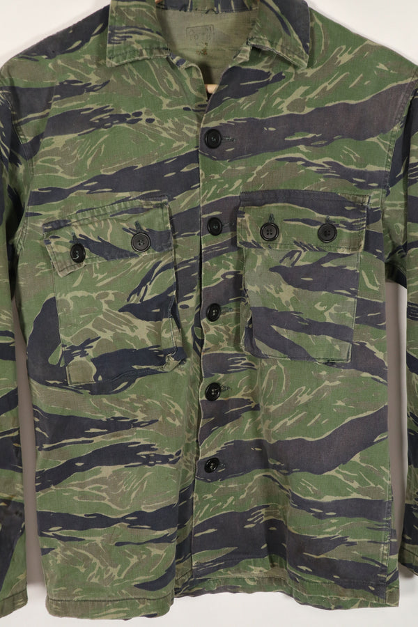 実物　TO78 沖縄タイガー　タイガーストライプ　シャツ　中古品