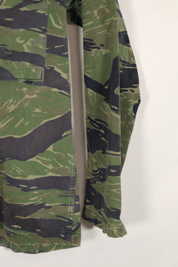 実物　TO78 沖縄タイガー　タイガーストライプ　シャツ　中古品