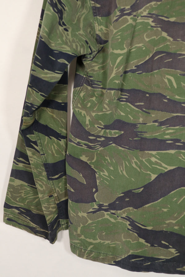 実物　TO78 沖縄タイガー　タイガーストライプ　シャツ　中古品