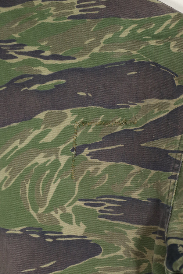 実物　TO78 沖縄タイガー　タイガーストライプ　シャツ　中古品