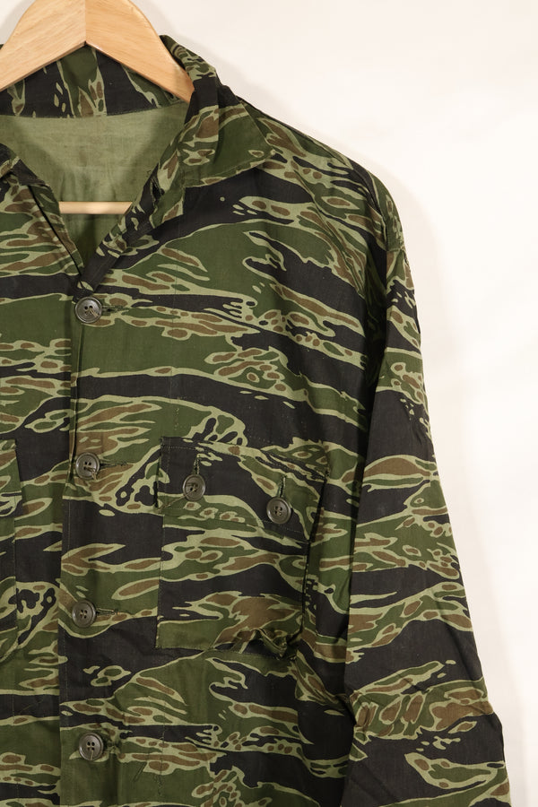 実物　レイトウォーパターン　USサイズ　タイガーストライプ　シャツ　ダークカラー　ほぼ未使用