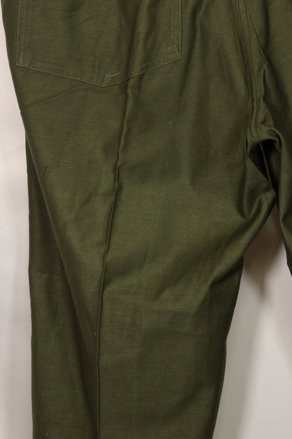 1960年代　デッドストック　OG-107 ユーティリティパンツ　ベイカーパンツ　42 x 31 未使用品