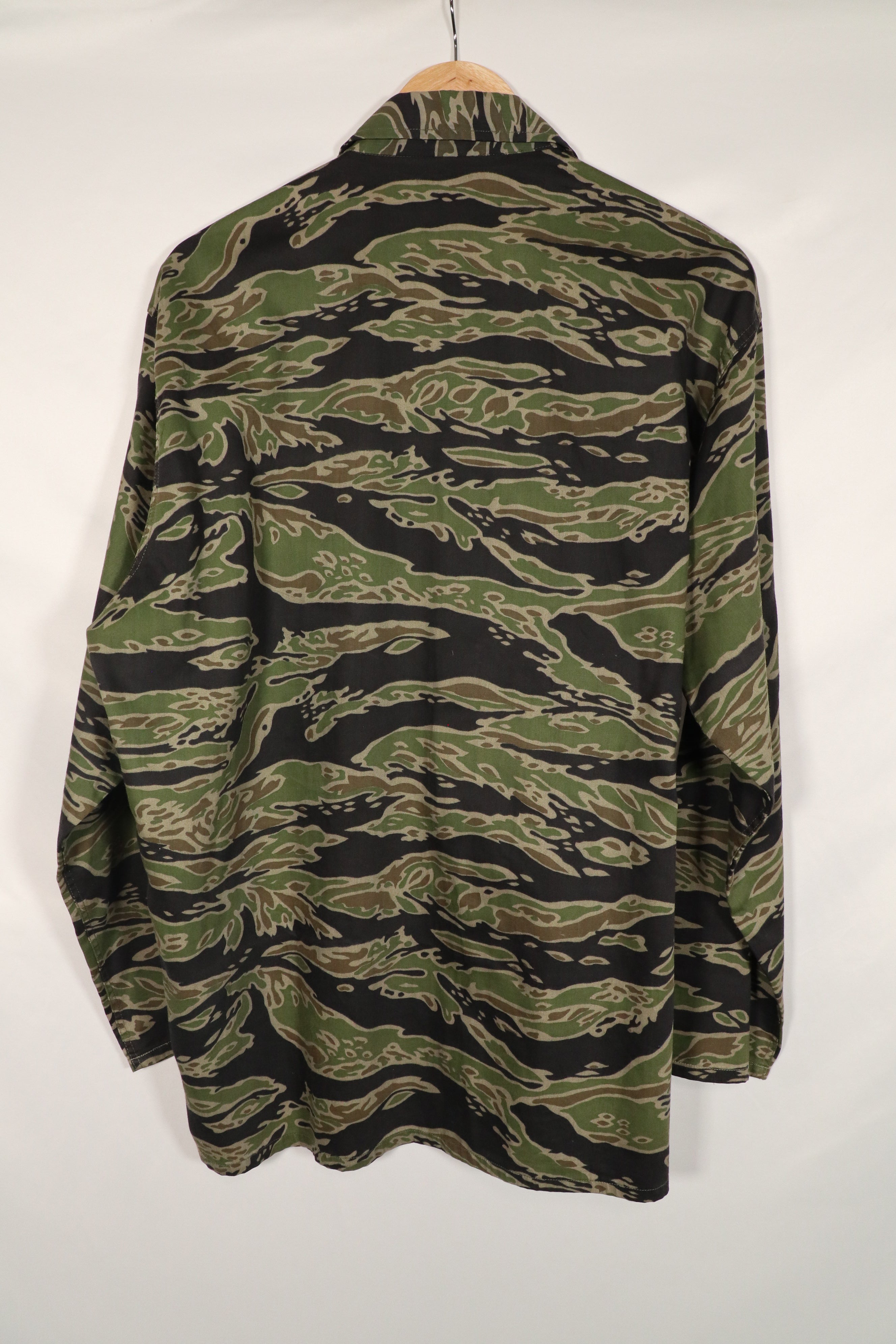 実物　レイトウォーパターン　タイガーストライプ　シャツ　US-L 状態良い