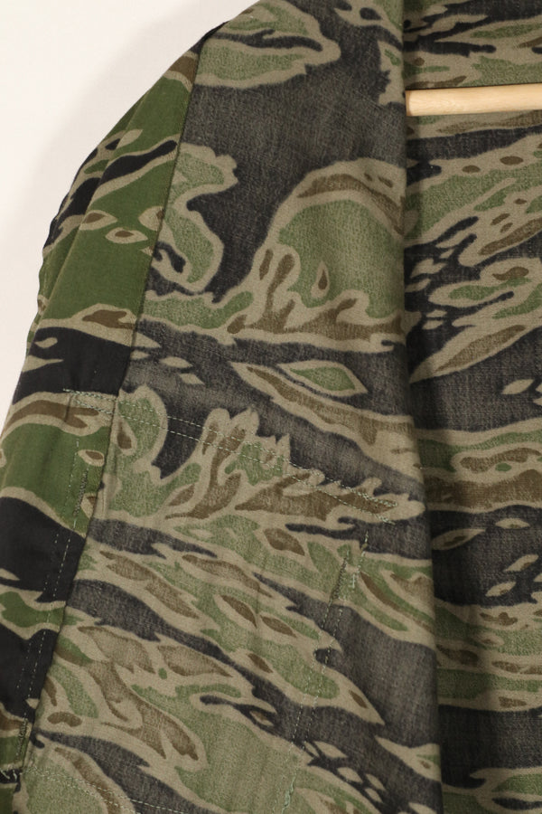 実物　レイトウォーパターン　タイガーストライプ　シャツ　US-L 状態良い