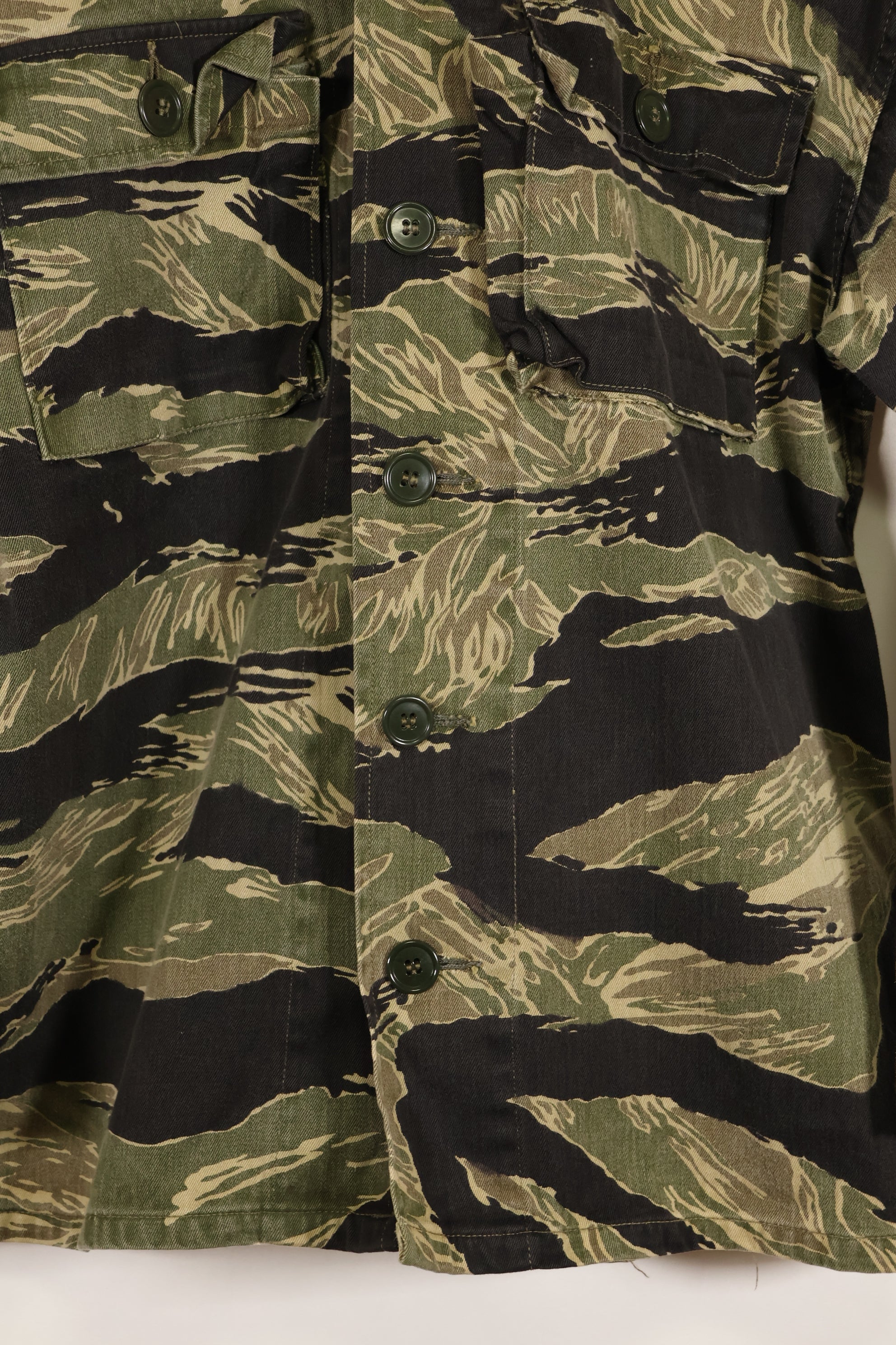 1960年代　A-M　沖縄タイガー　タイガーストライプ　シャツ　Asian Cut　状態良い　中古品