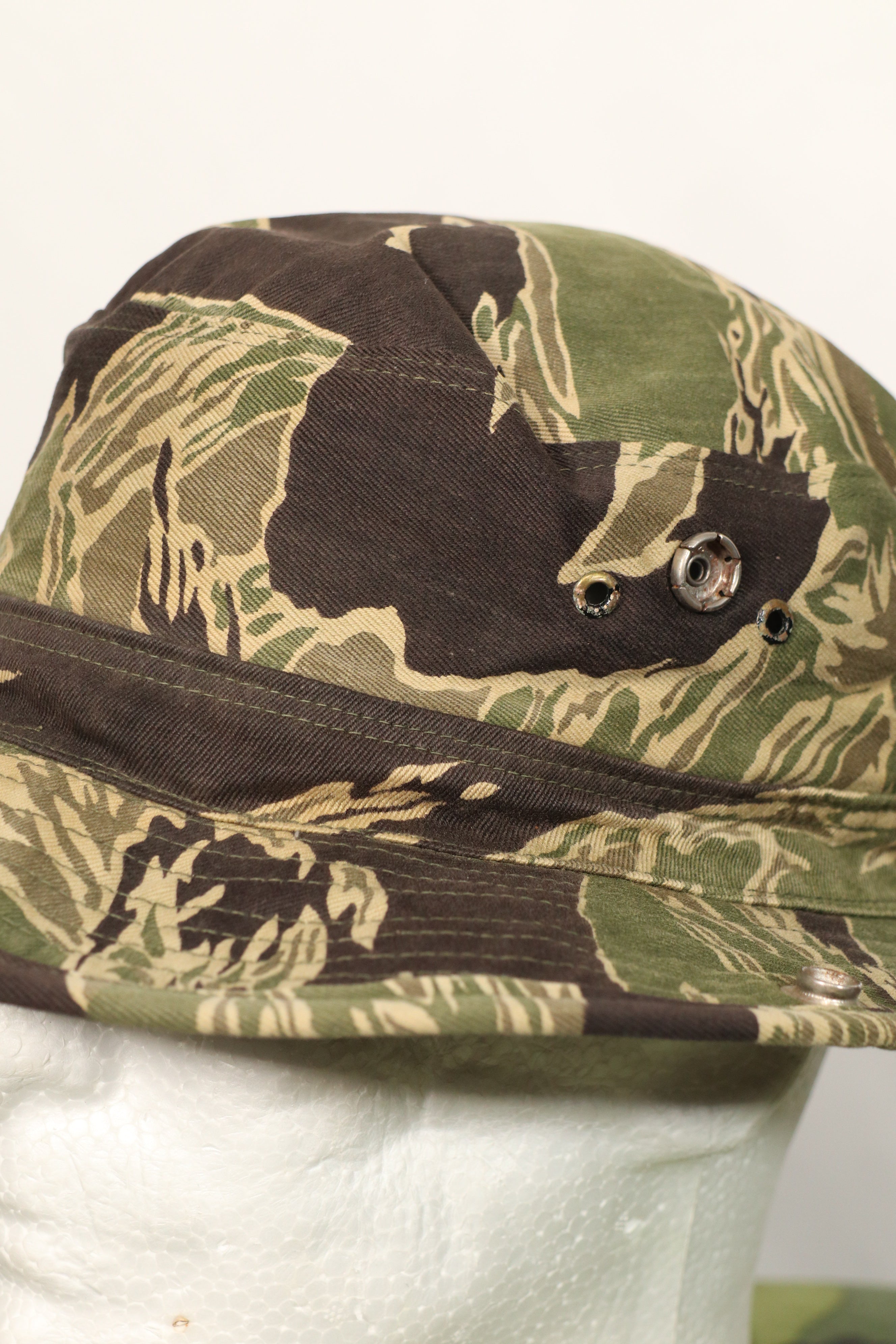 実物　沖縄　テイラーメイド品　沖縄タイガー　ブーニーハット　カウボーイハット　中古品