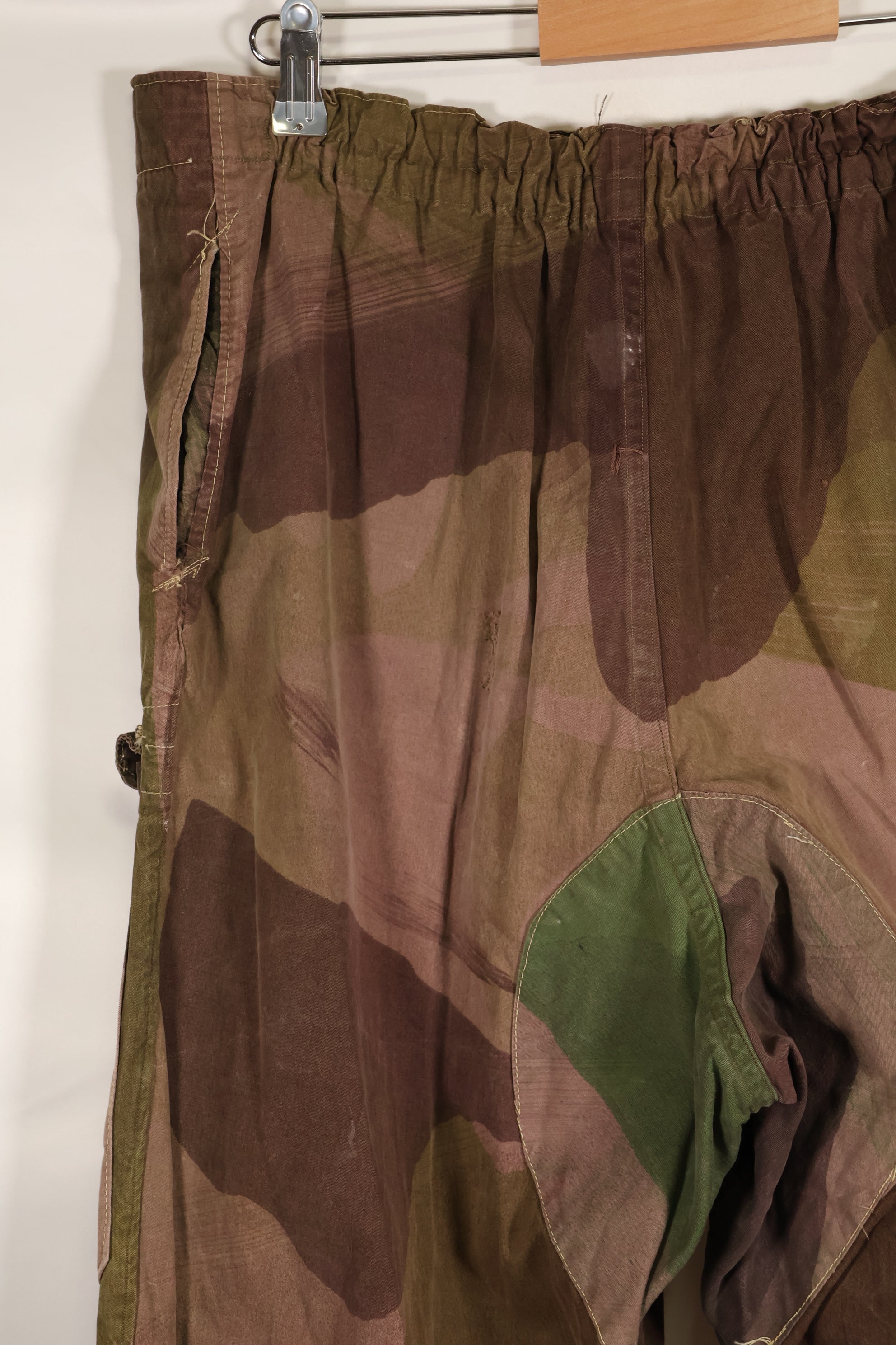 実物　イギリス軍　SAS トラウザーズ　WINDPROOF 迷彩パンツ　改造パンツ　インドシナ戦争　中古品